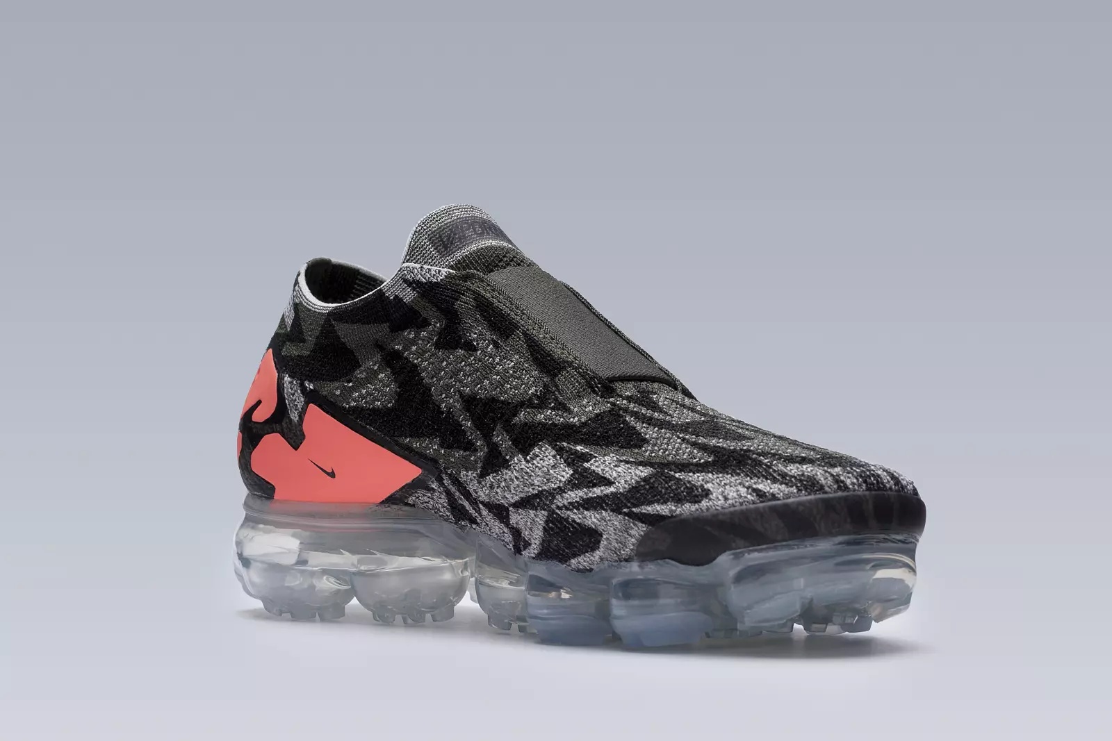 AVM-102 Nike® Air VaporMax Flyknit Moc 2  / Acronym® Sail / Dark Stucco / Cargo Khaki - 6