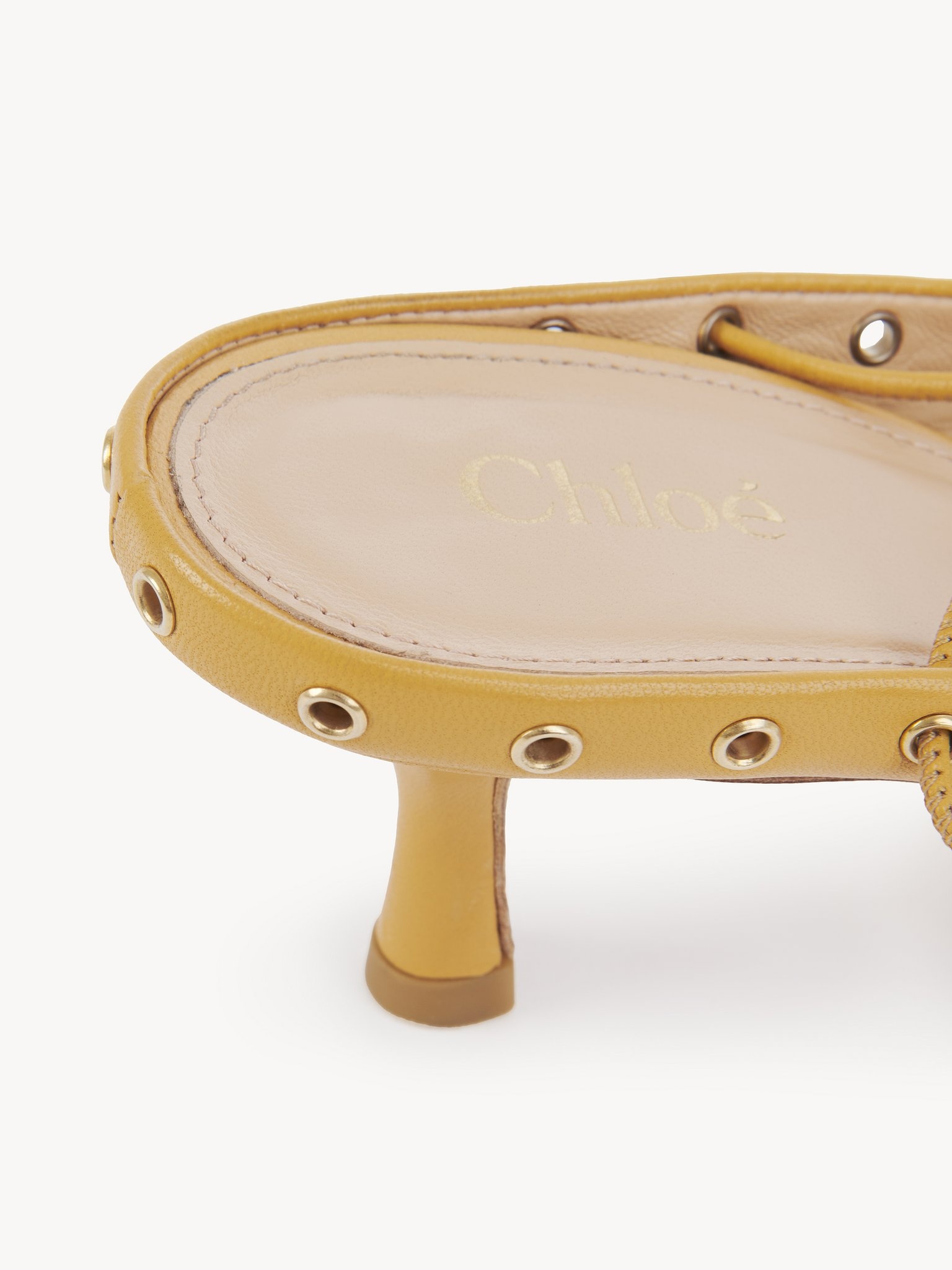 CHLOÉ GHILLIES PUMP - 6