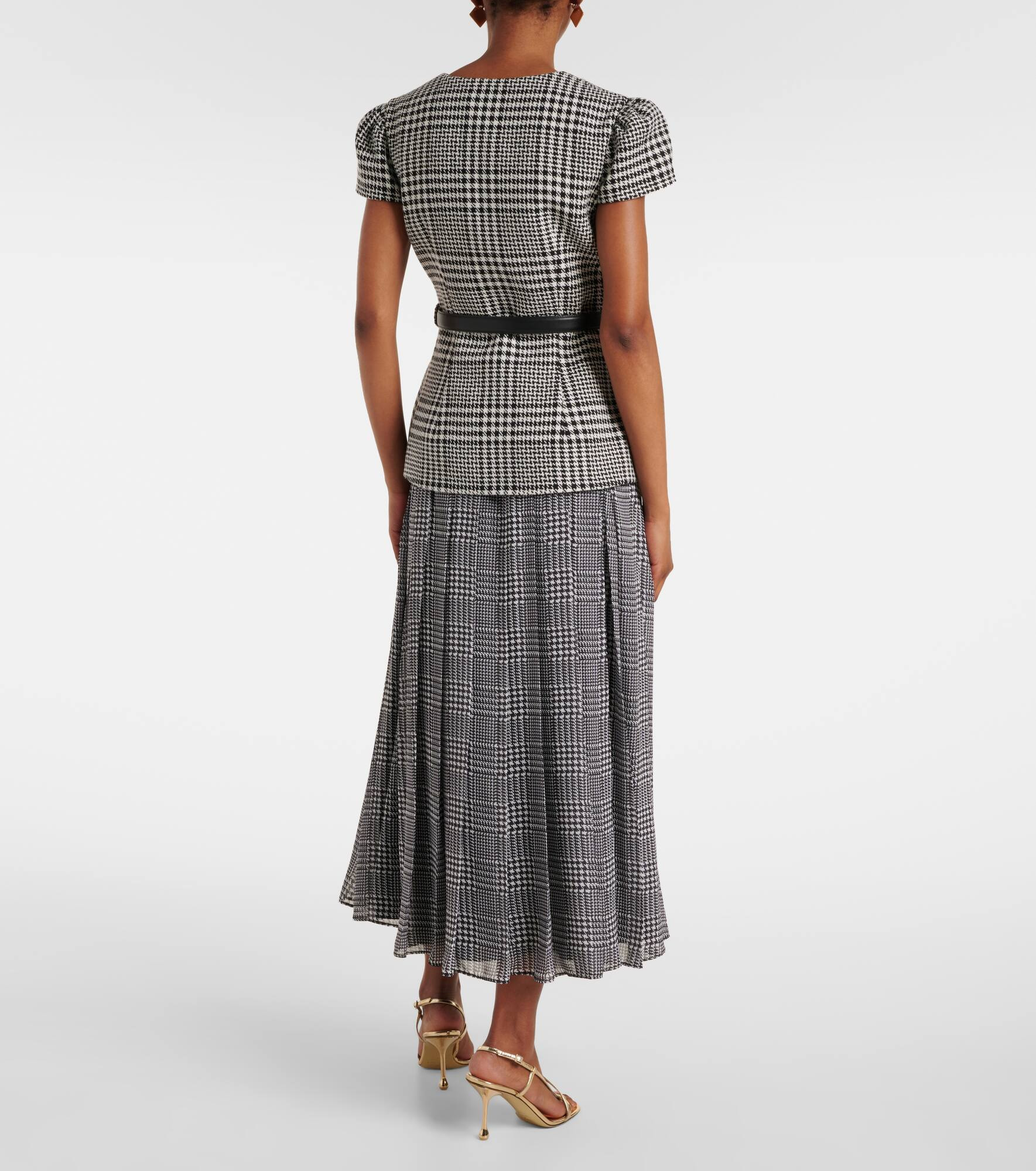 Belted houndstooth pleated midi dress - 3