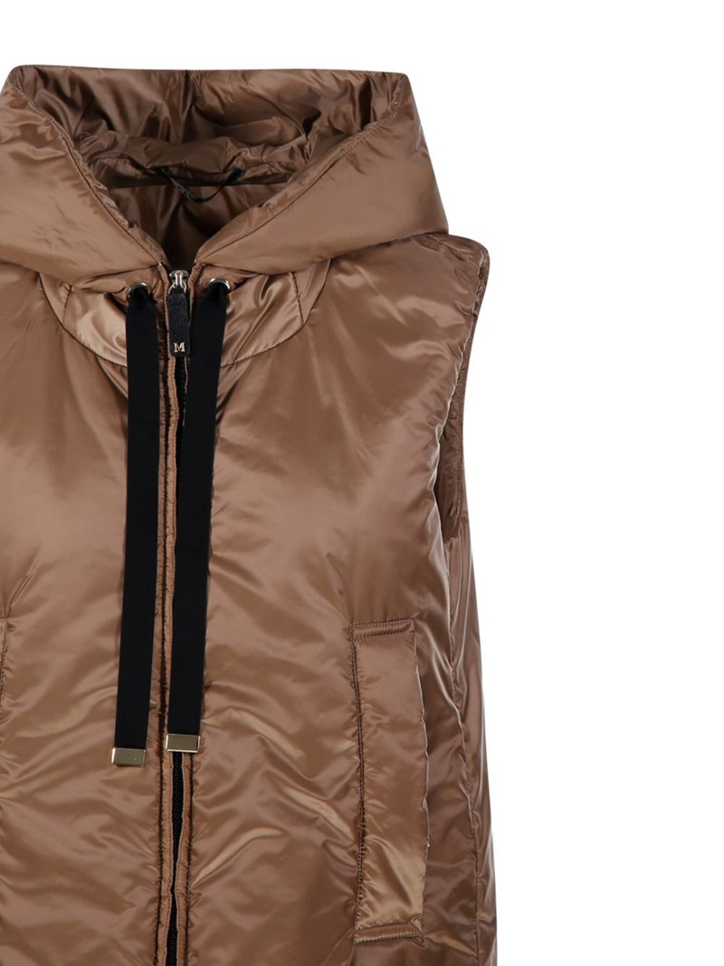 hooded zip-up gilet 4
