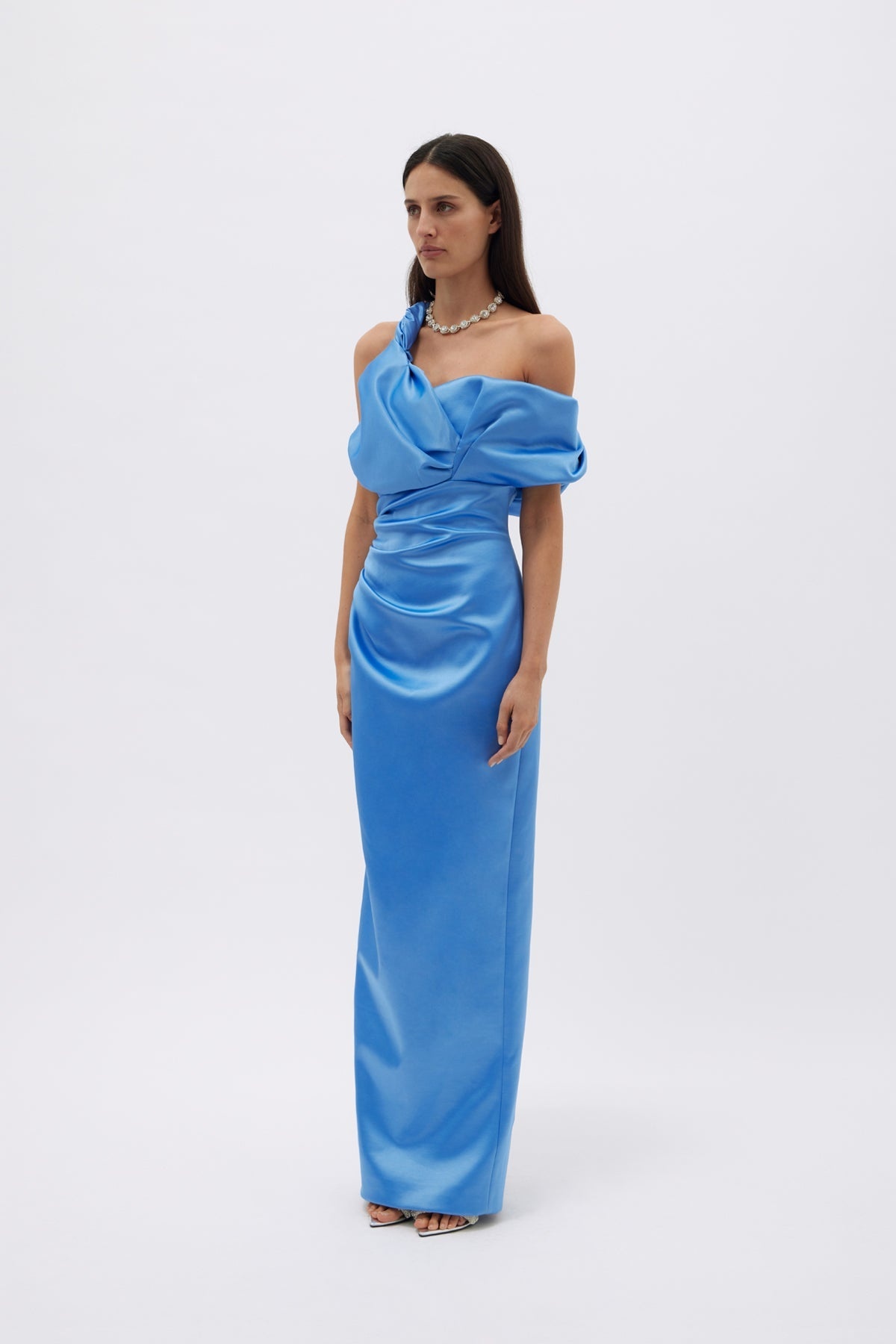 LARNA GOWN - 2