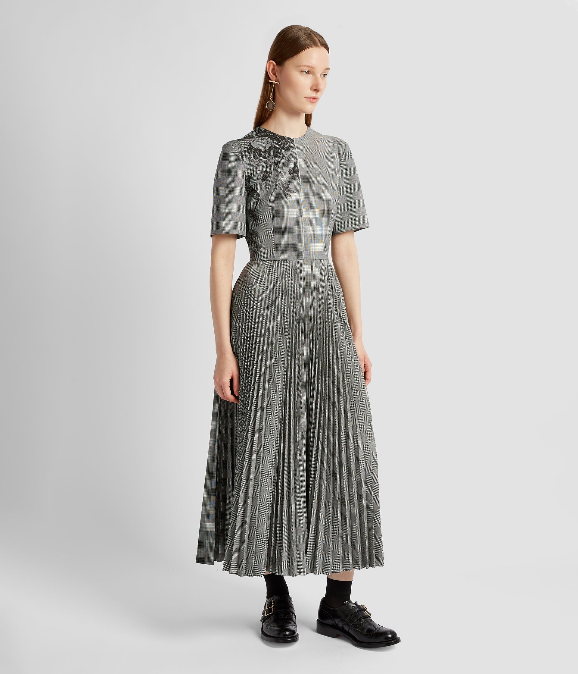 SHORT SLEEVE PLEATED MIDI DRESS - 4