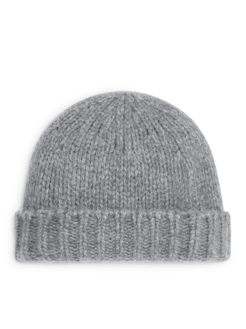 CELINE TRIOMPHE CASHMERE AND SILK HAT outlook