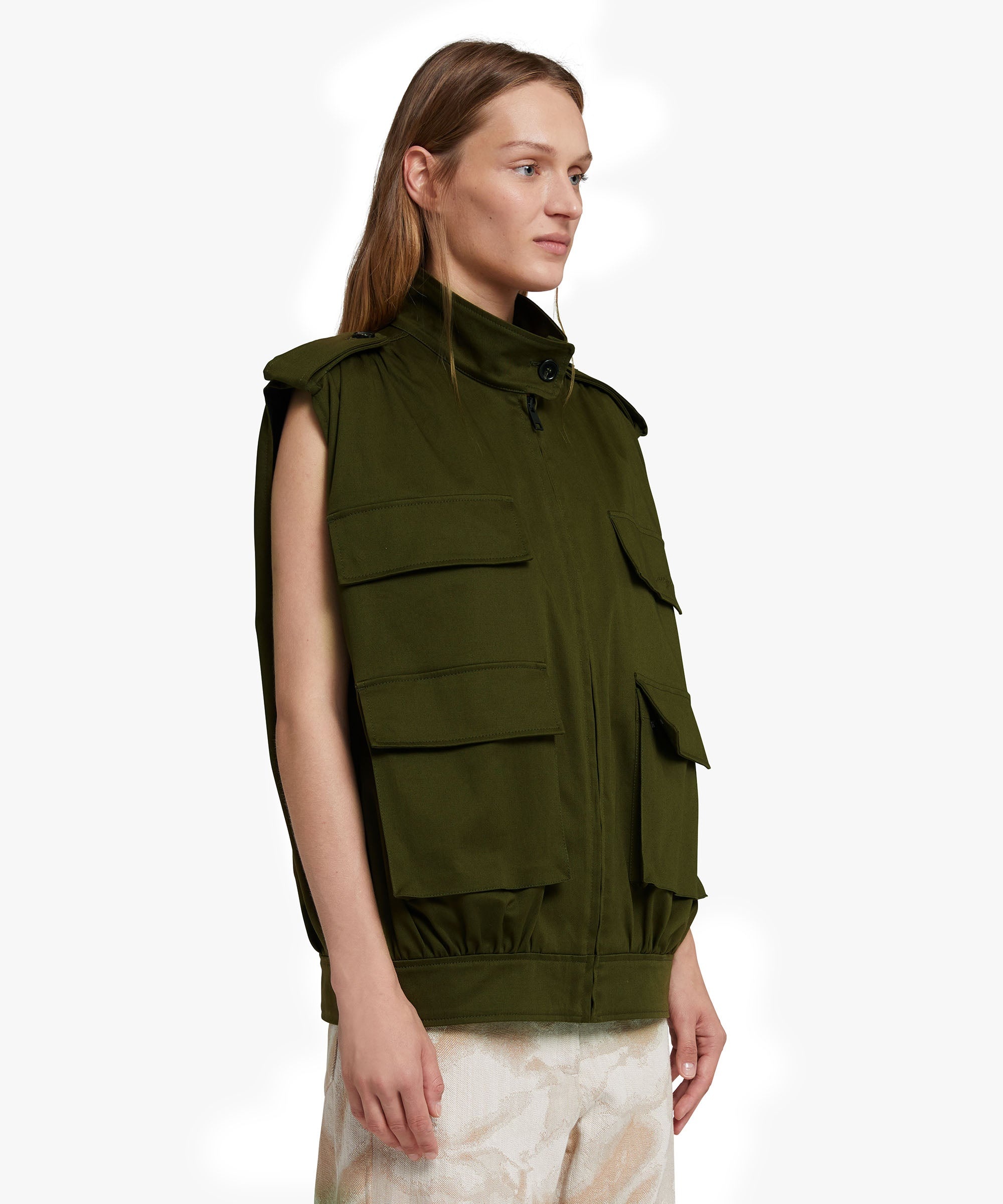 Gabardine cotton sleeveless jacket with big pockets - 4