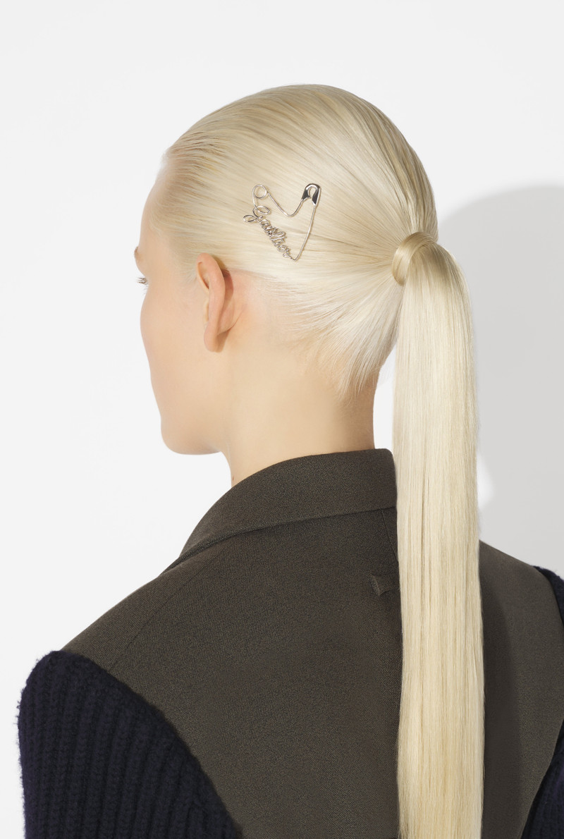THE HEART SAFETY PIN HAIR CLIP 1