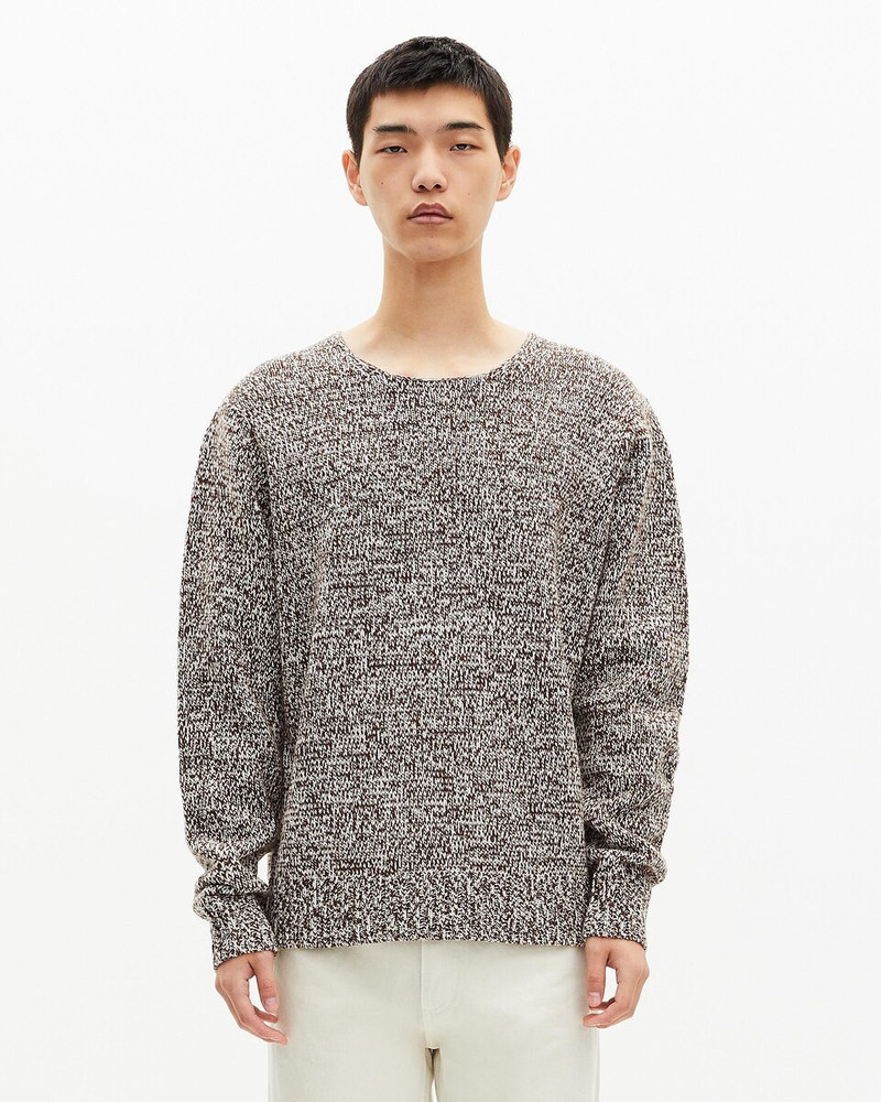 BEIGE AND WHITE SWEATER 4