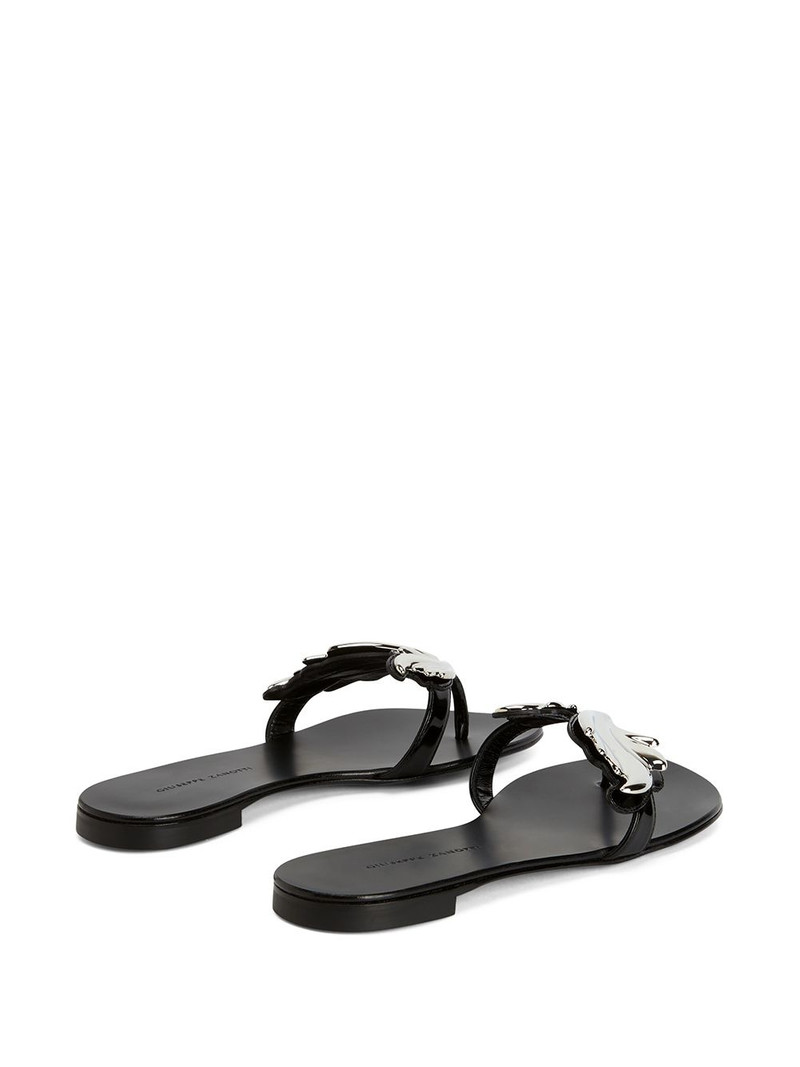 Cruel flat sandals 3