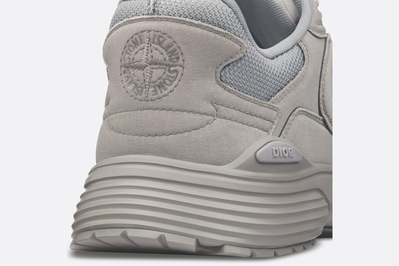 Dior DIOR 및 STONE ISLAND B30 스니커 – 제한 및 숫자 outlook