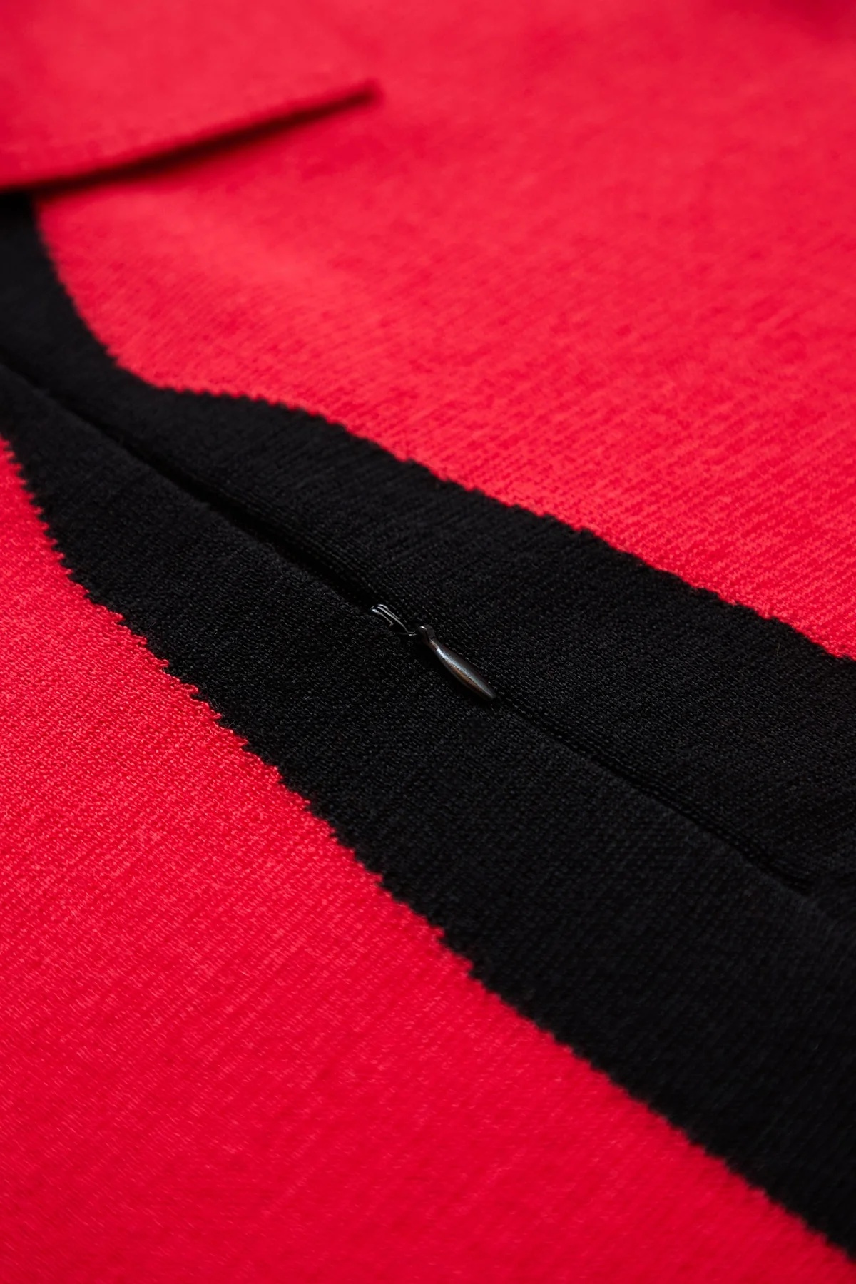Spencer Badu Black Tie Polo Red - 3