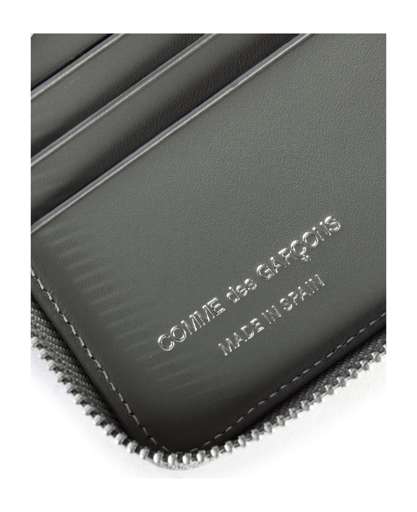 Dots Printed Leather Line - 2