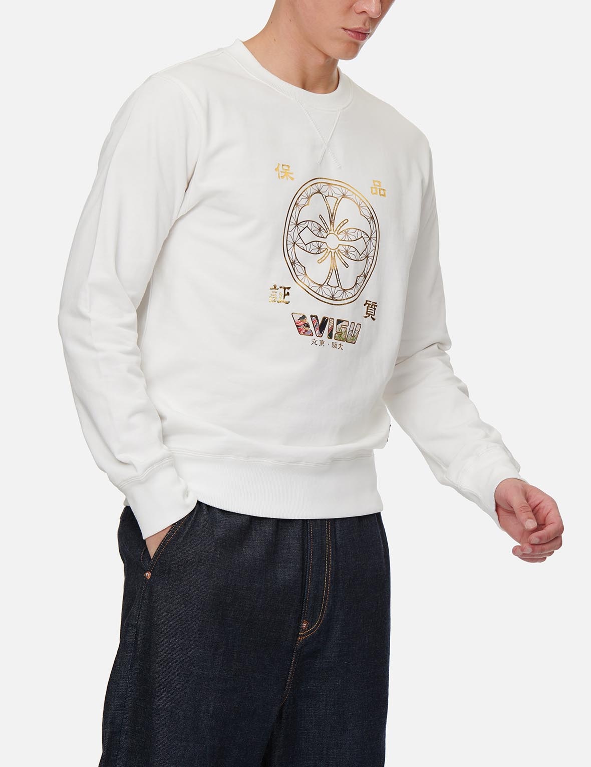 KAMON FOIL-PRINT AND SCROLL DAICOCK APPLIQUÉ SWEATSHIRT - 7