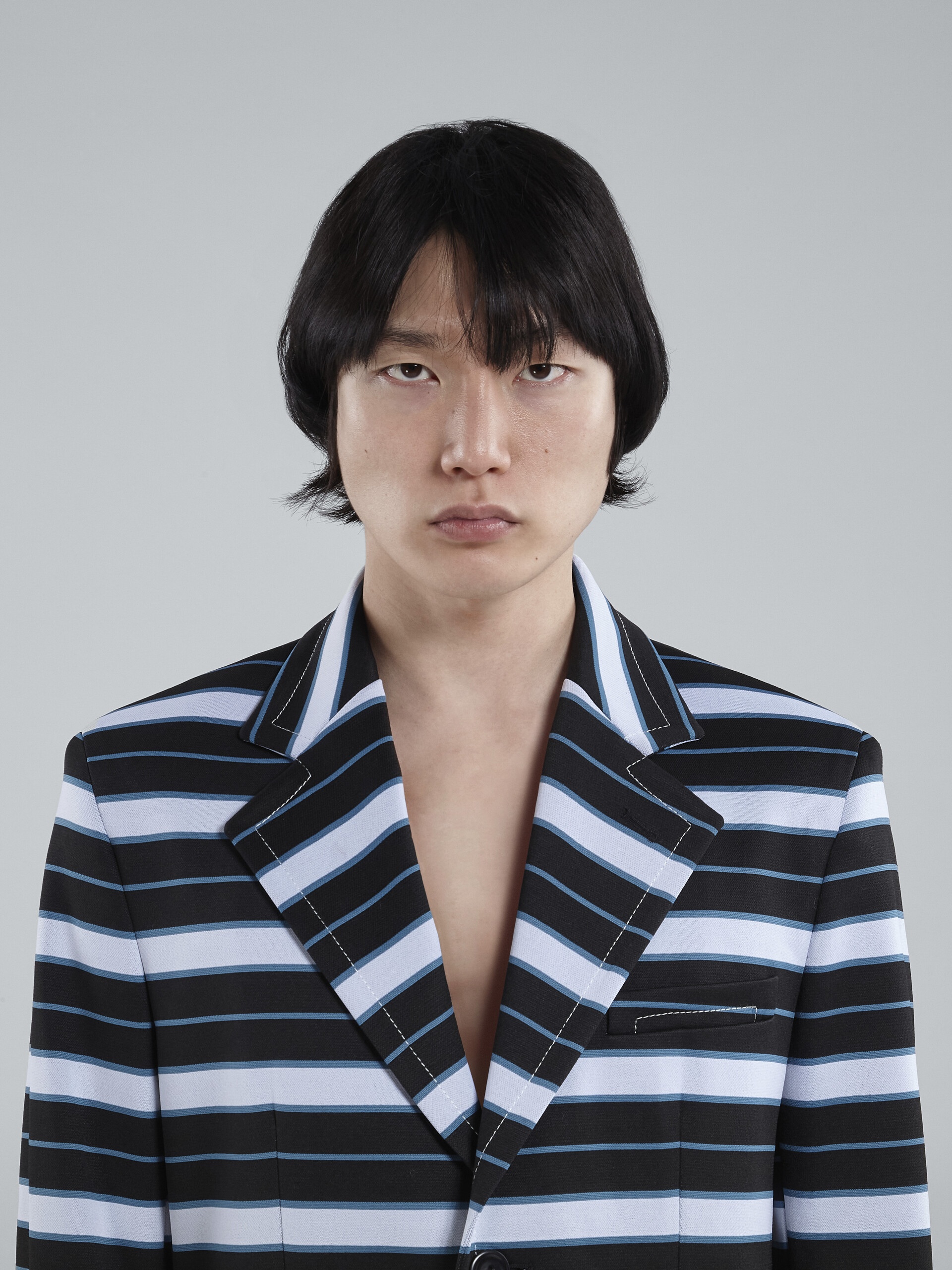 STRIPED TECHNO JERSEY BLAZER - 4