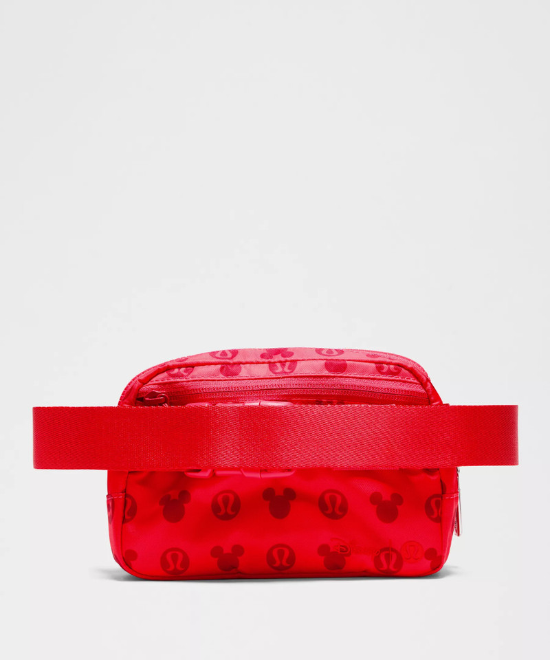 Disney x lululemon *Everywhere Belt Bag 1L Mickey and Logo Print 3
