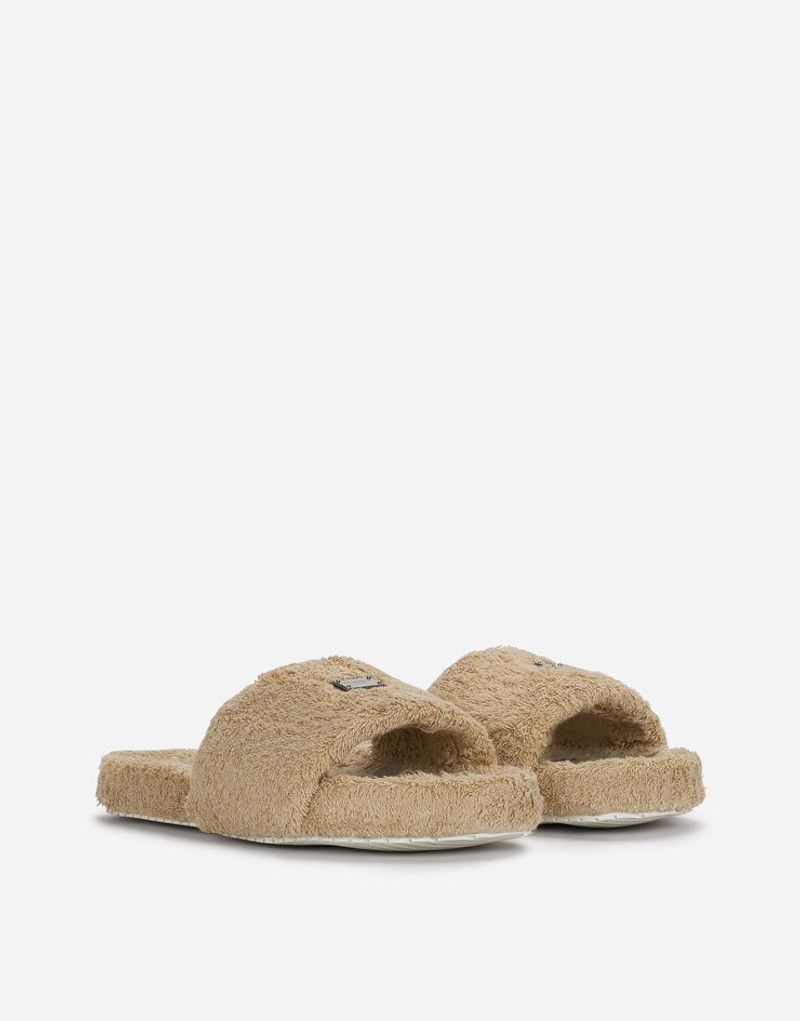 Terrycloth sliders with logo tag 2