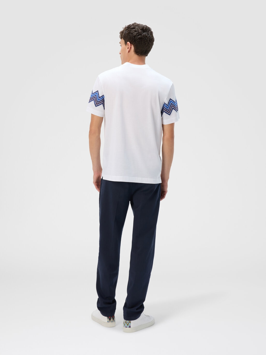 T-Shirt with Maxi Chevron Insert - 3