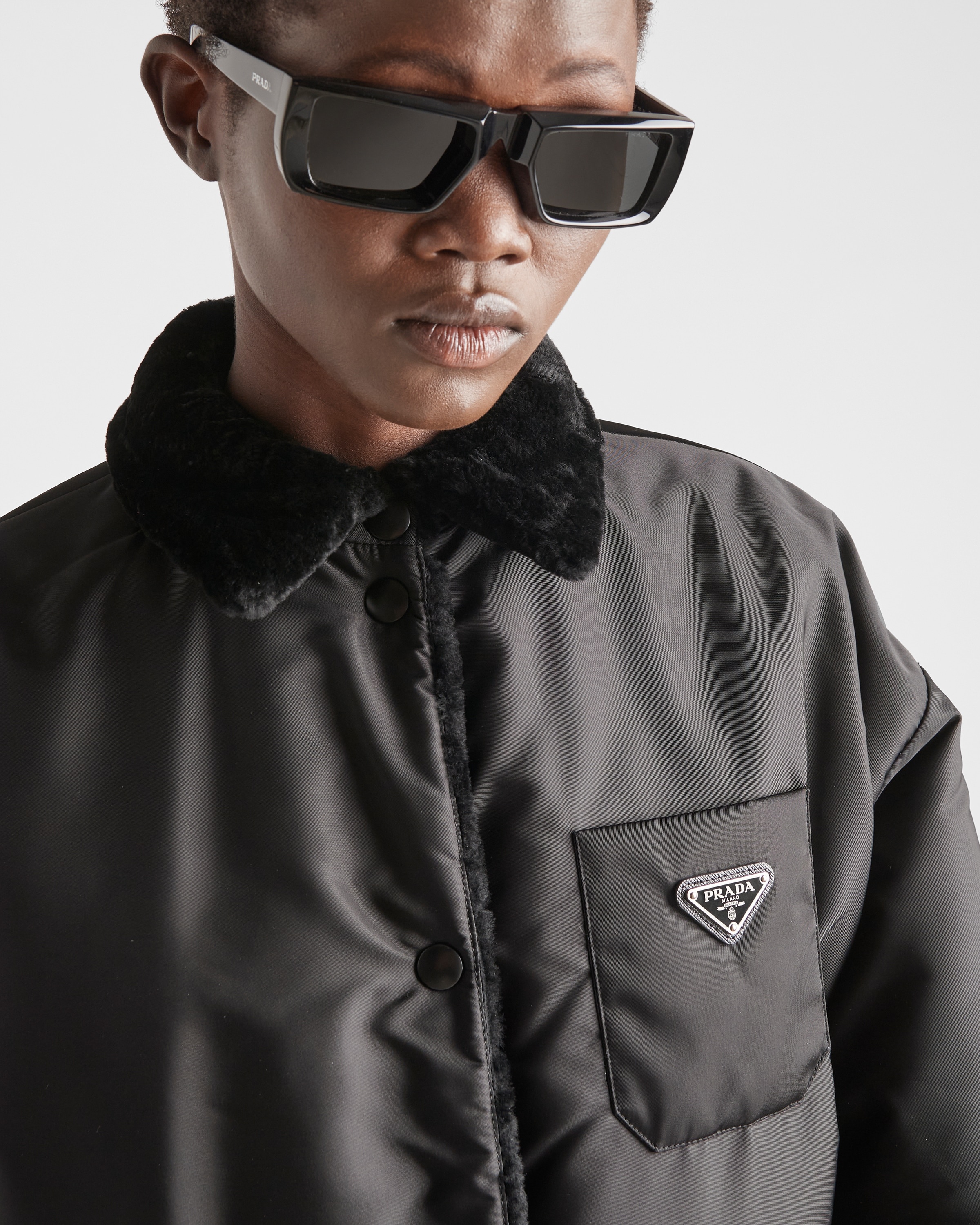 Reversible gabardine and shearling coat - 4