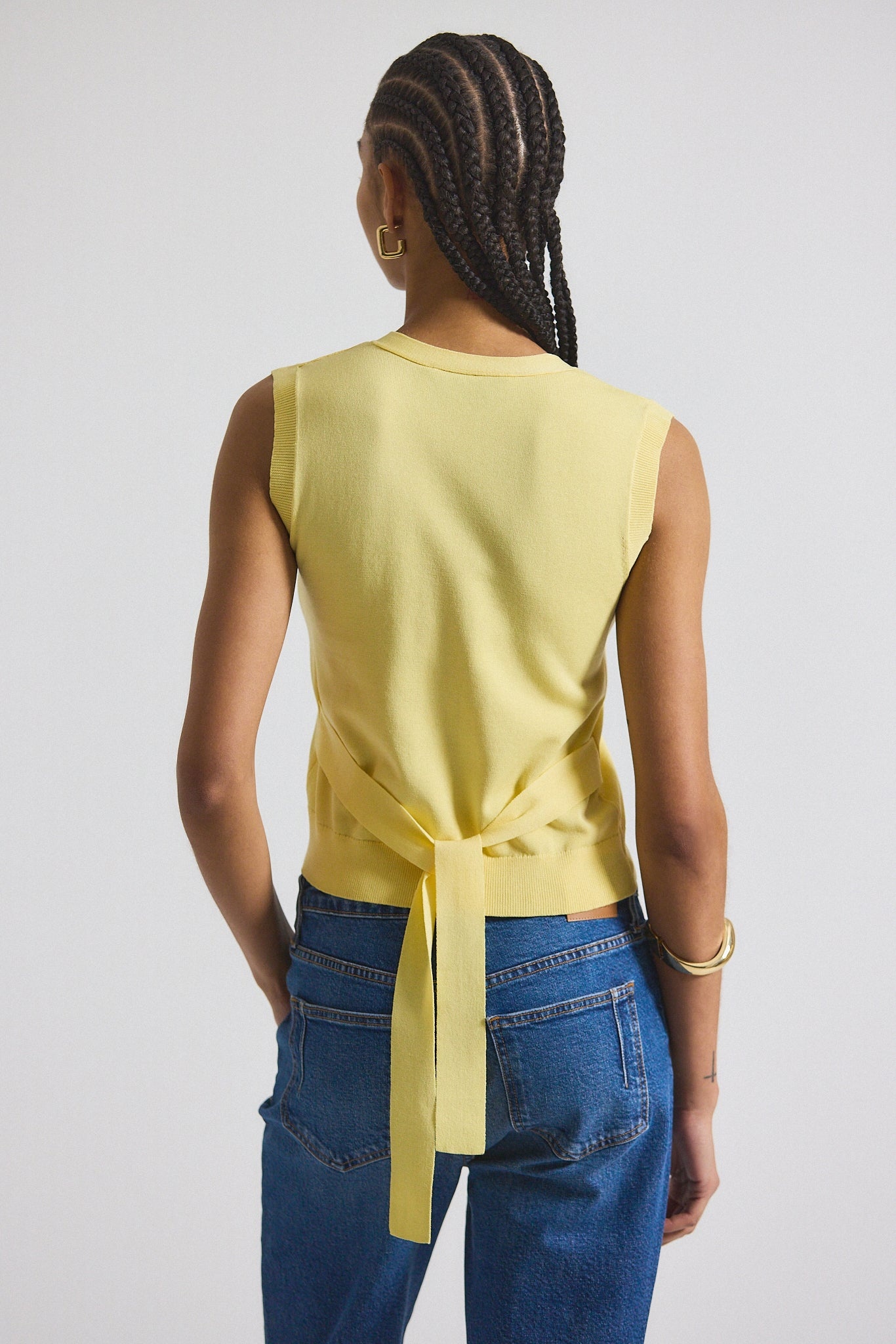 BRIT REFINED SLEEVELESS CARDIGAN WITH TIE - 5