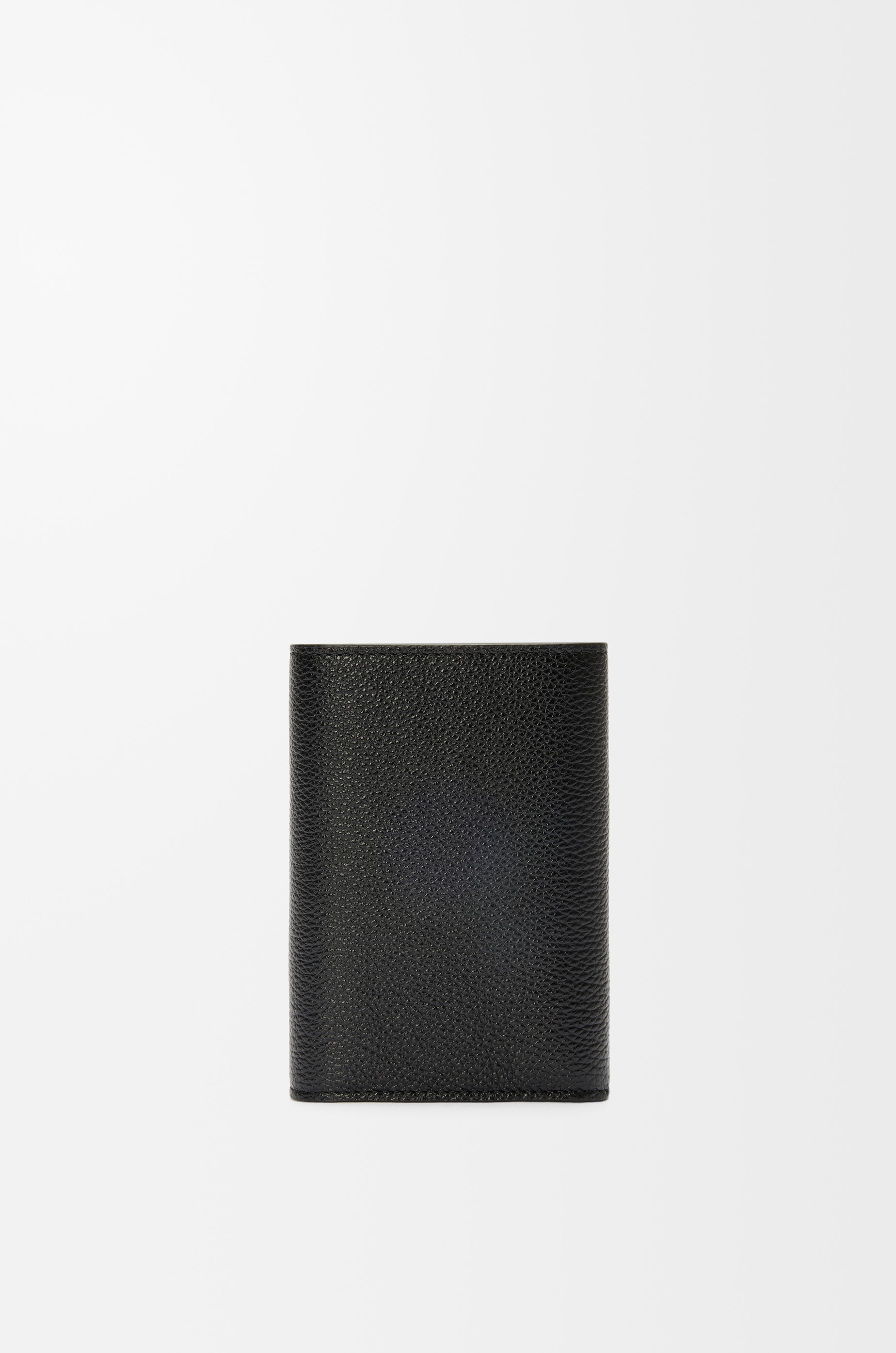 Pebble small vertical wallet in pebble grained calfskin - 4