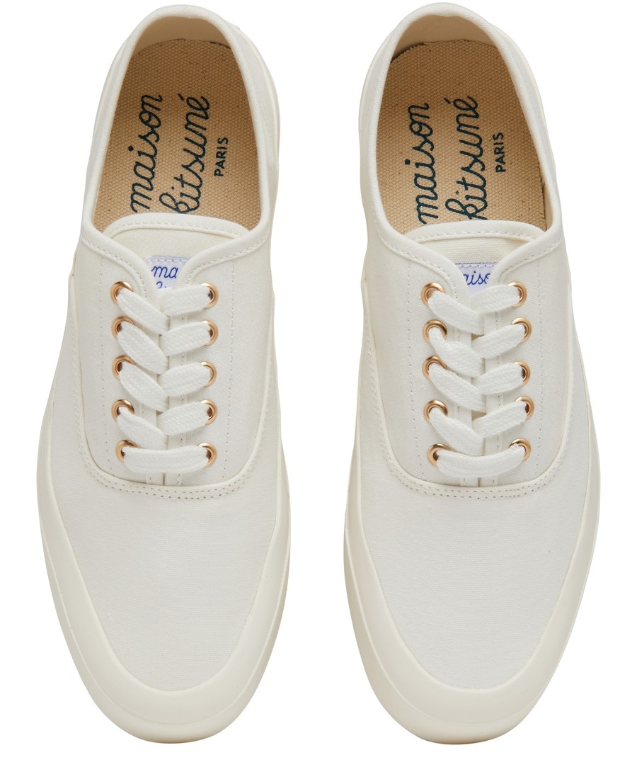 【関税込み】Dancing Girls Sneakers - Maison Kitsune - Canva Maison Kitsuné - Canvas Laced Sneaker | HBX - Globally