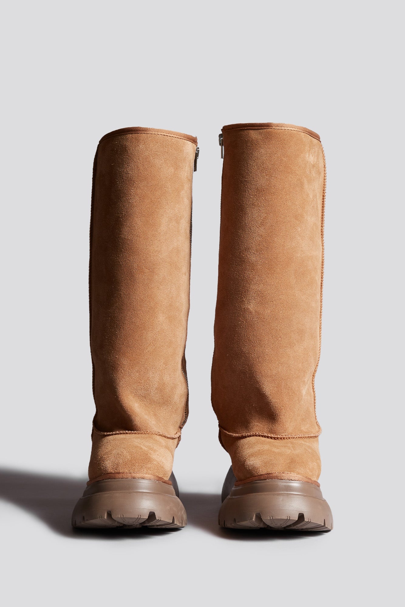 TALL CHUNKY SHEARLING BOOT - LIGHT BROWN -R13 - 2