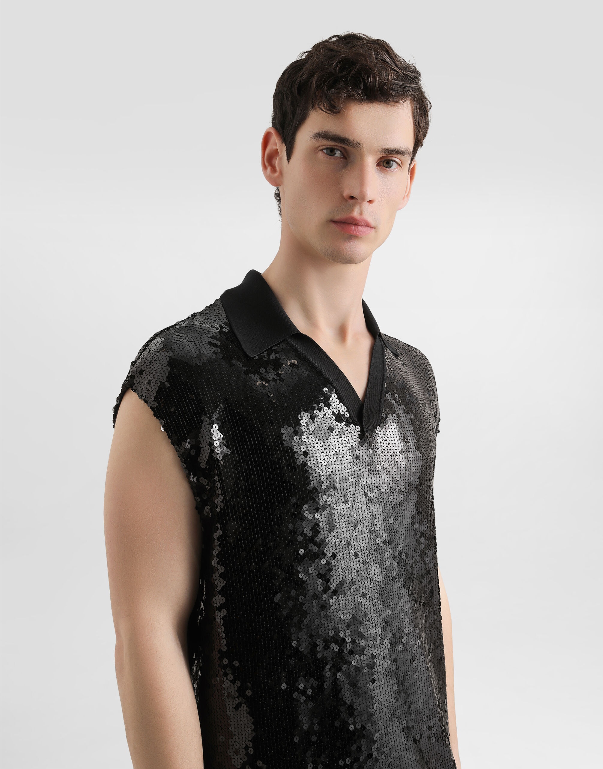 Sleeveless polo with sequins - 4