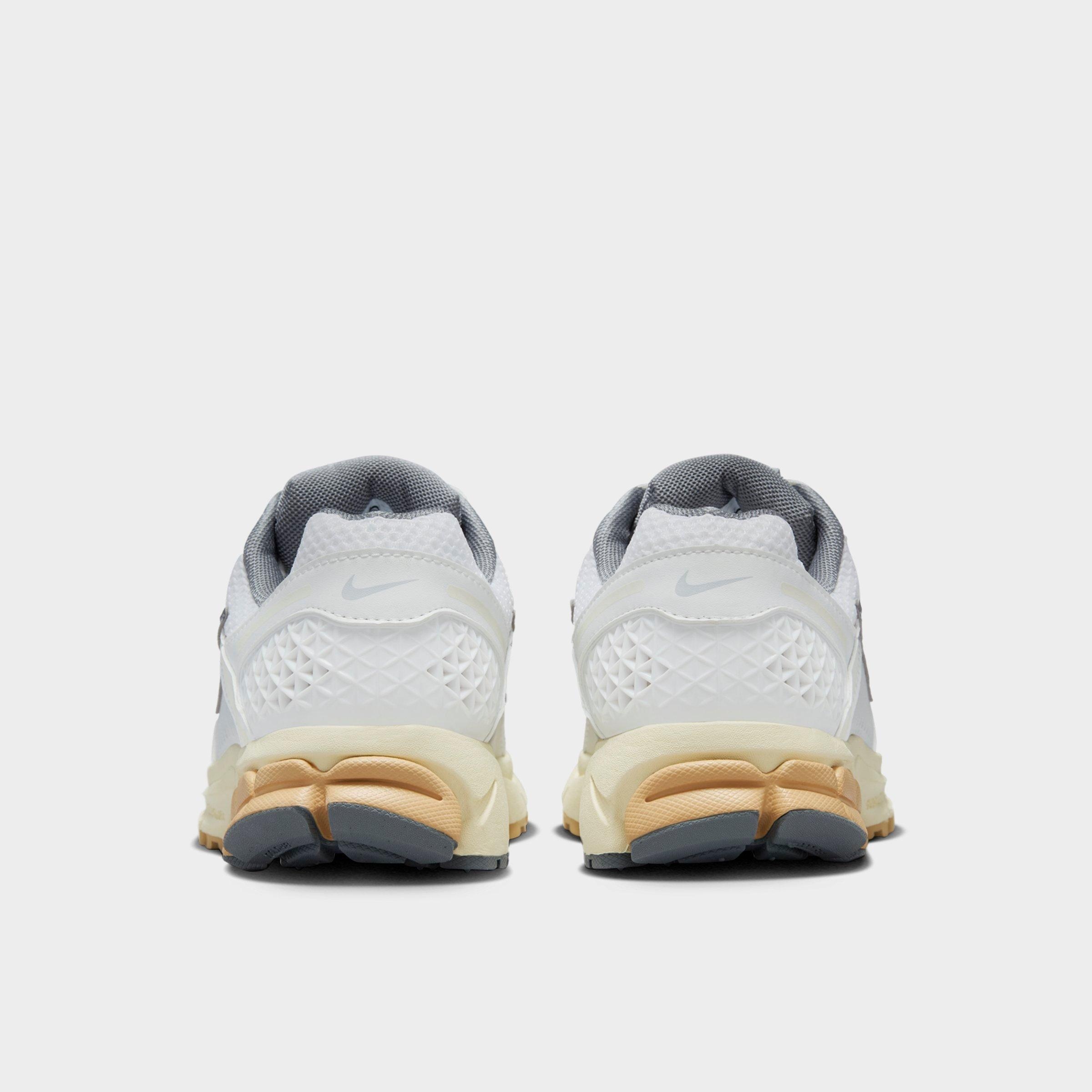WOMEN'S NIKE ZOOM VOMERO 5 CASUAL SHOES - 4
