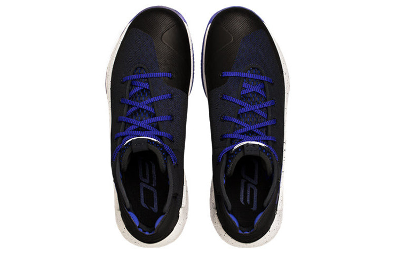 Under Armour 팔레 카레 3Zer0 '자주' 1298308-016 outlook