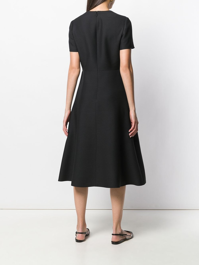 embroidered crêpe couture dress 4