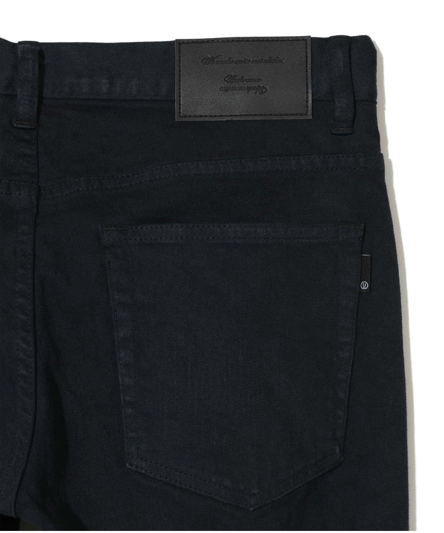 UC0D9505 - 5