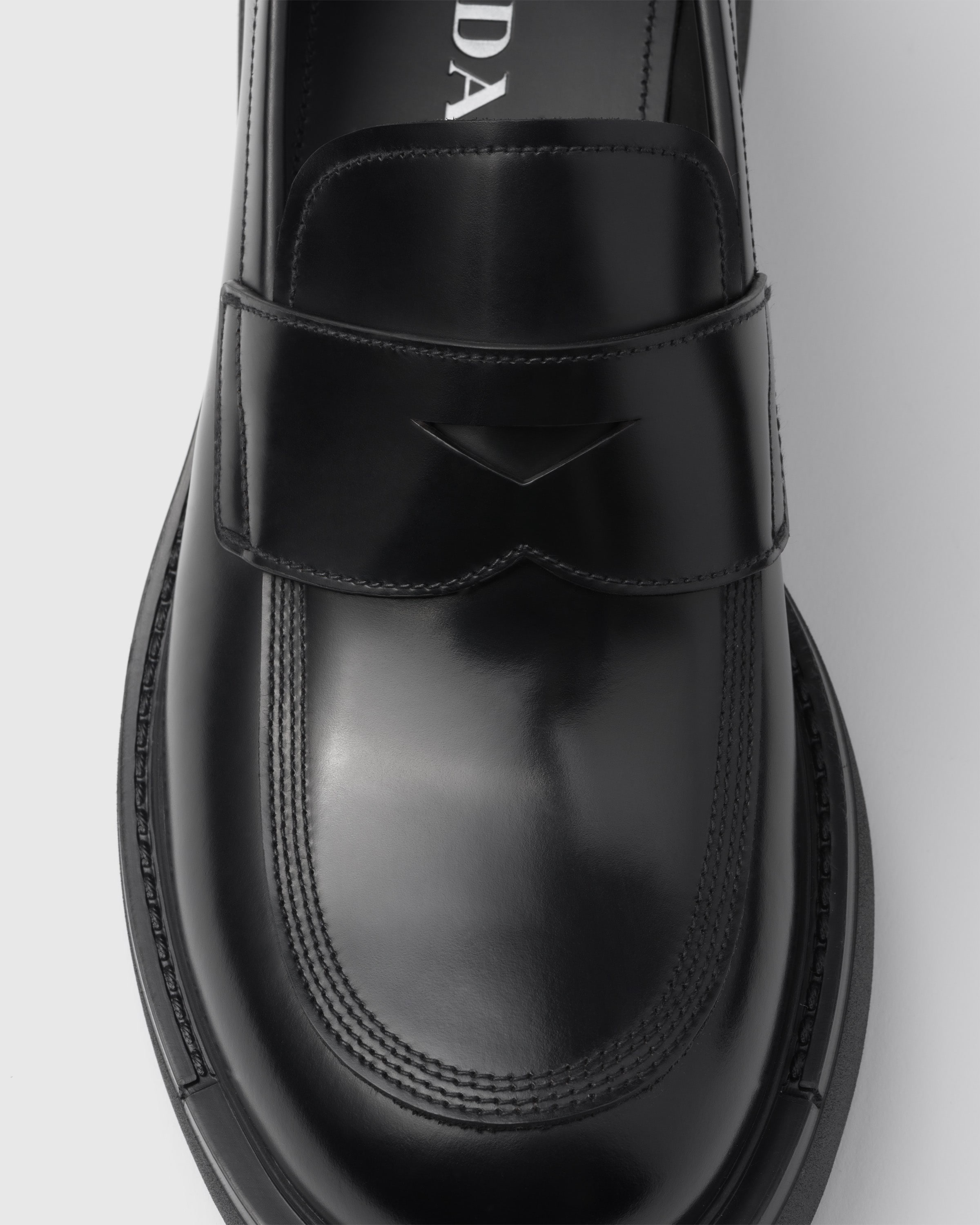 Brushed leather loafers - 7