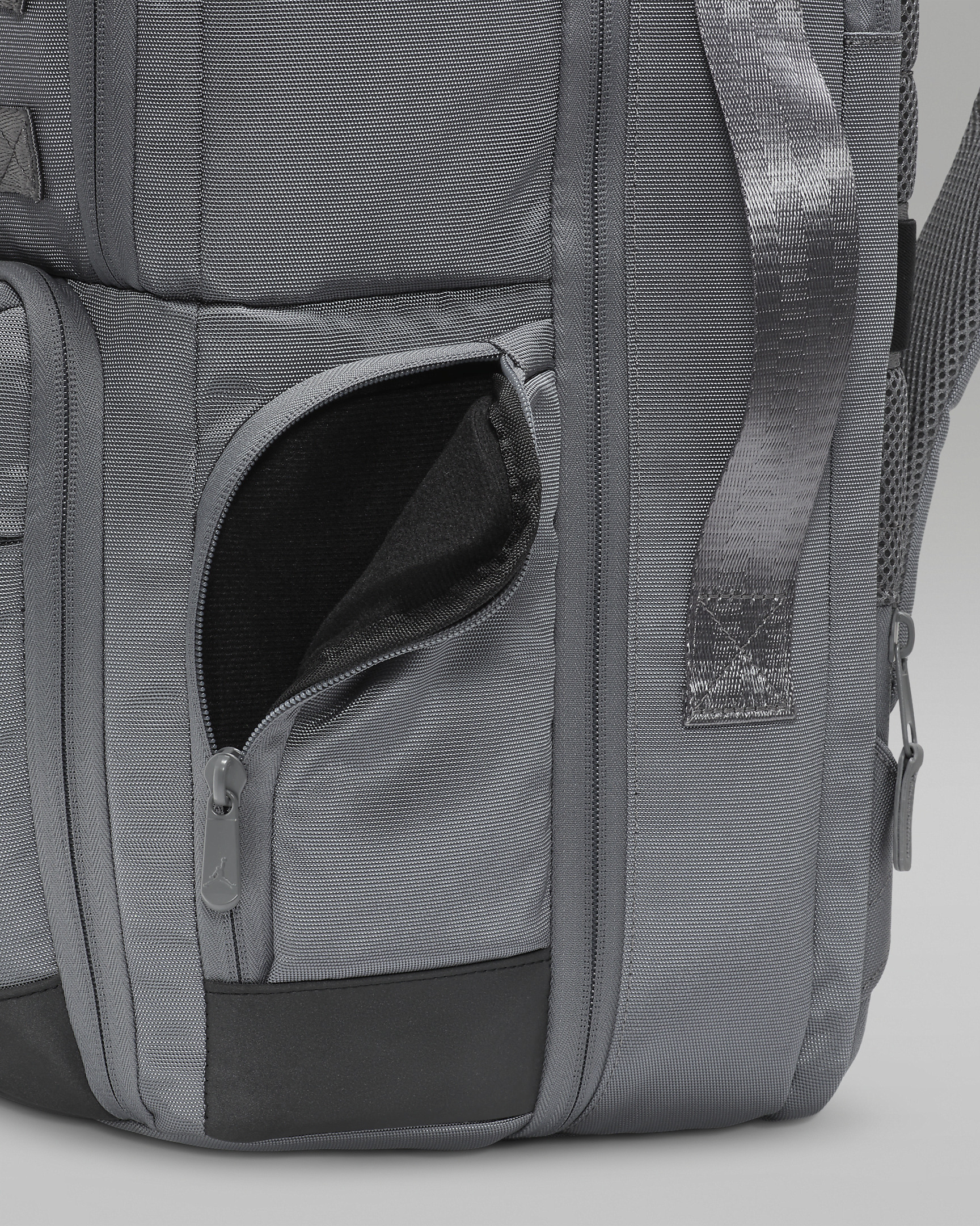Jordan Collector's Backpack (31.5L) - 13