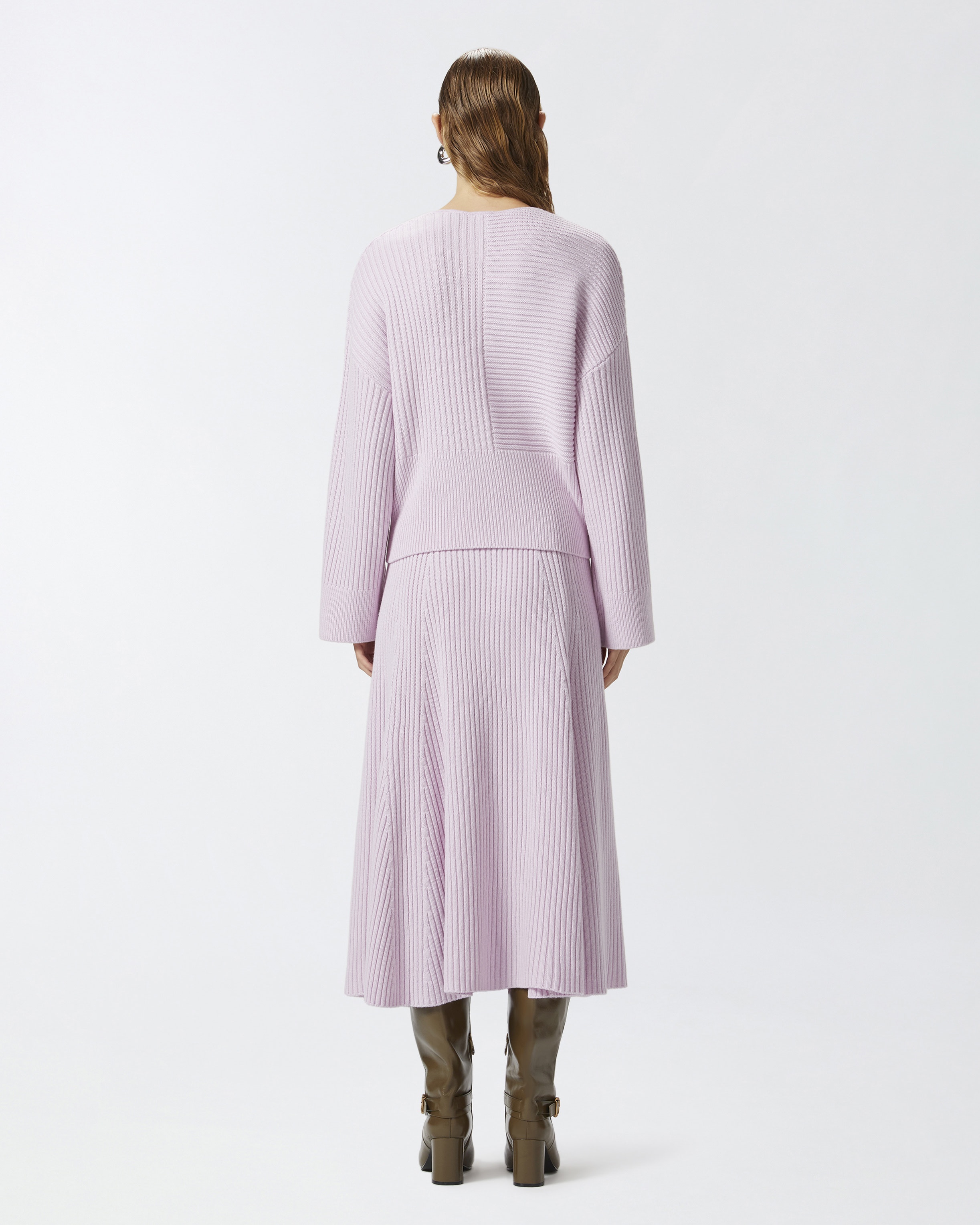 WOOL AND CASHMERE V-NECK RIBBED SWEATER - 4