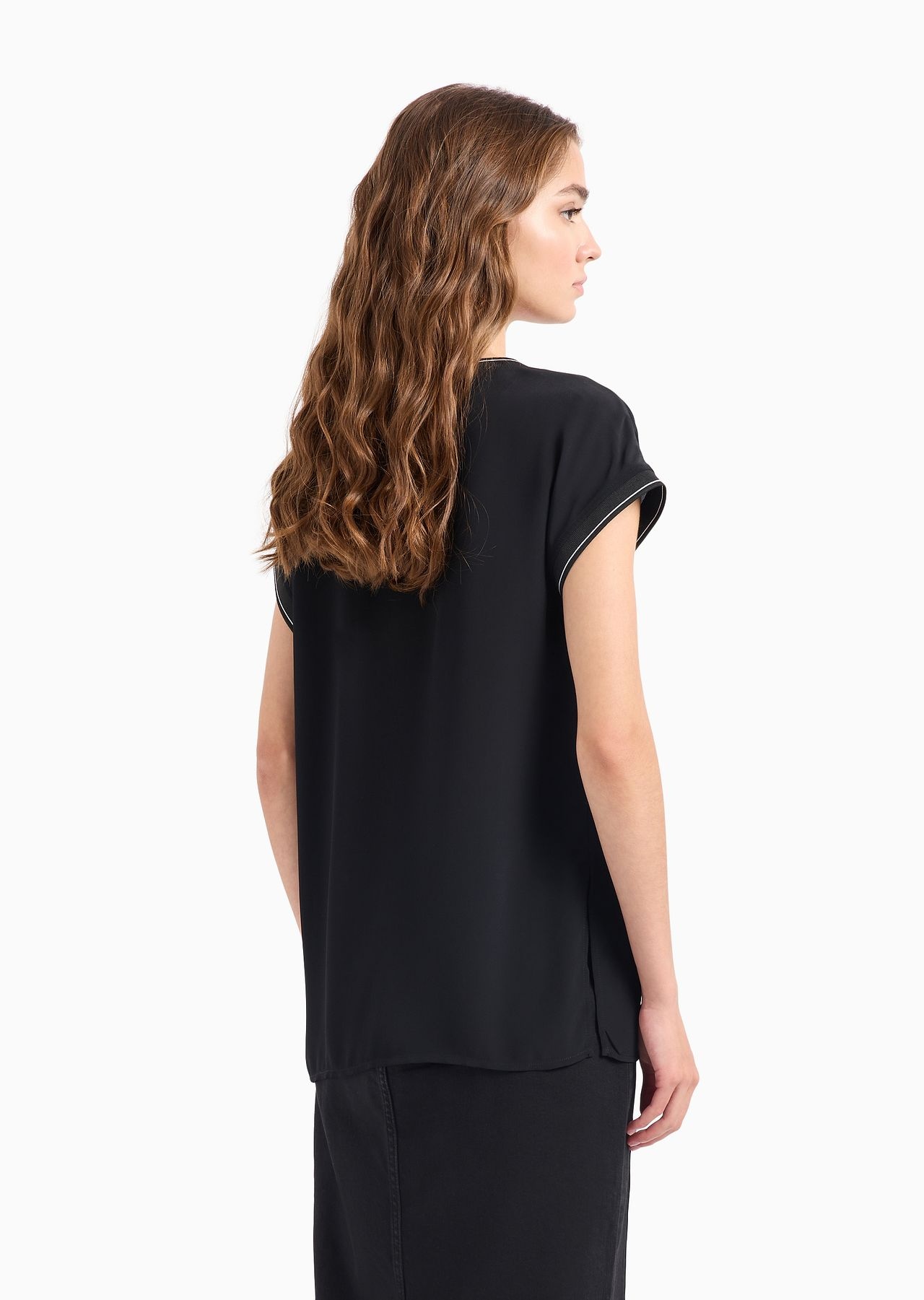 Short-sleeved viscose-crêpe blouse - 3