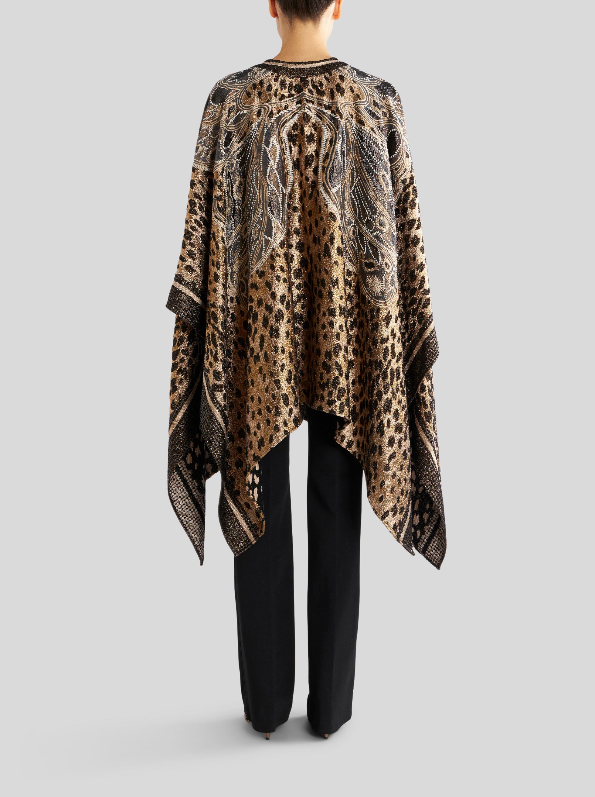CHEETAH CAPE WITH BUTTERFLY DESIGN - 4