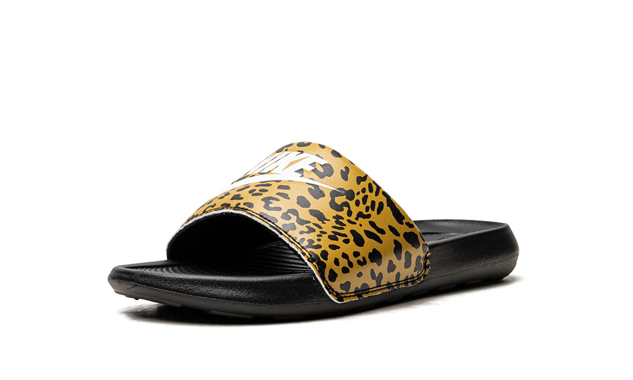 WMNS Victori One "Cheetah Print" - 4