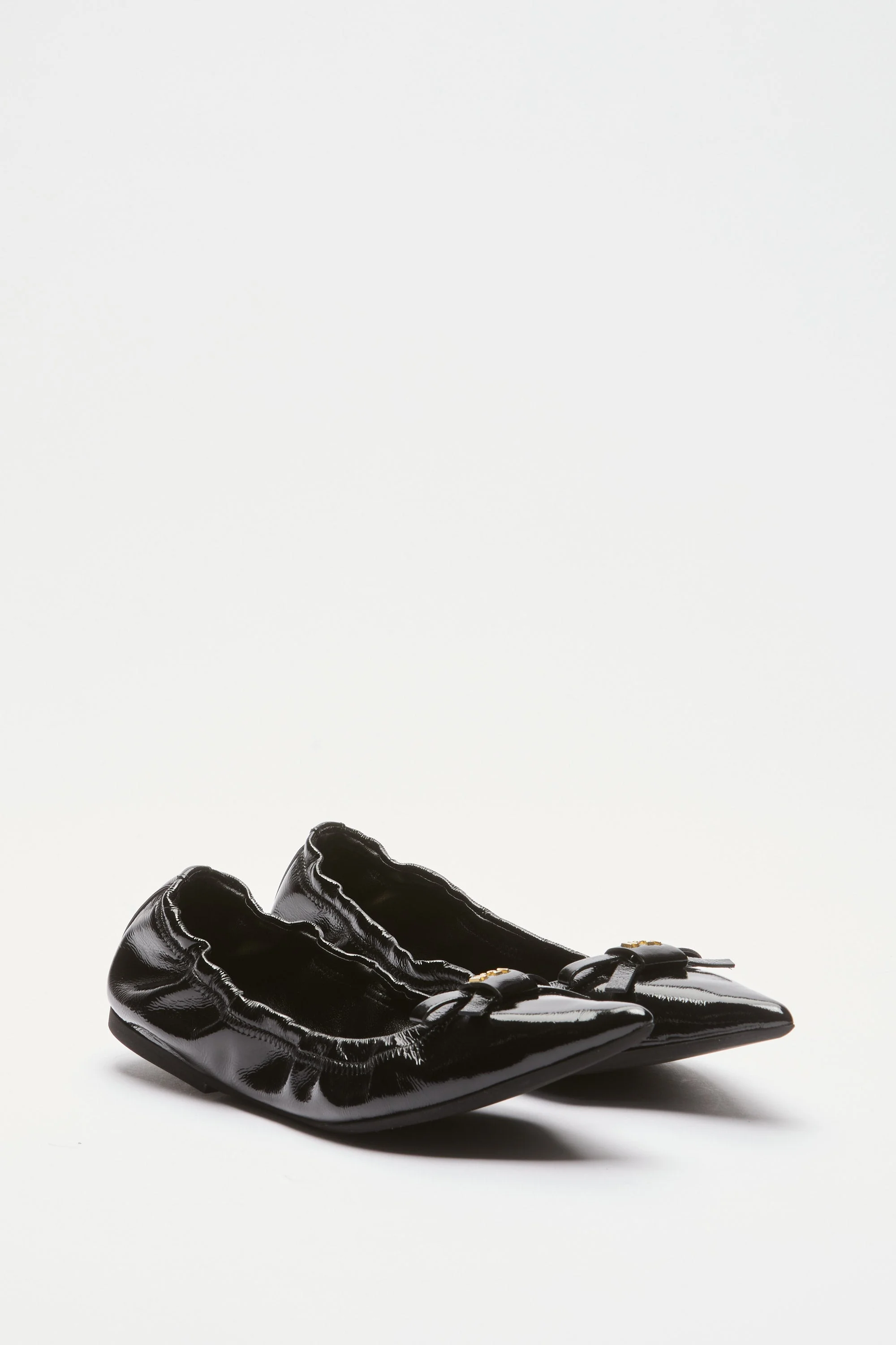 POINTED TOE BALLERINAS WITH BOW AND LOGO - 1