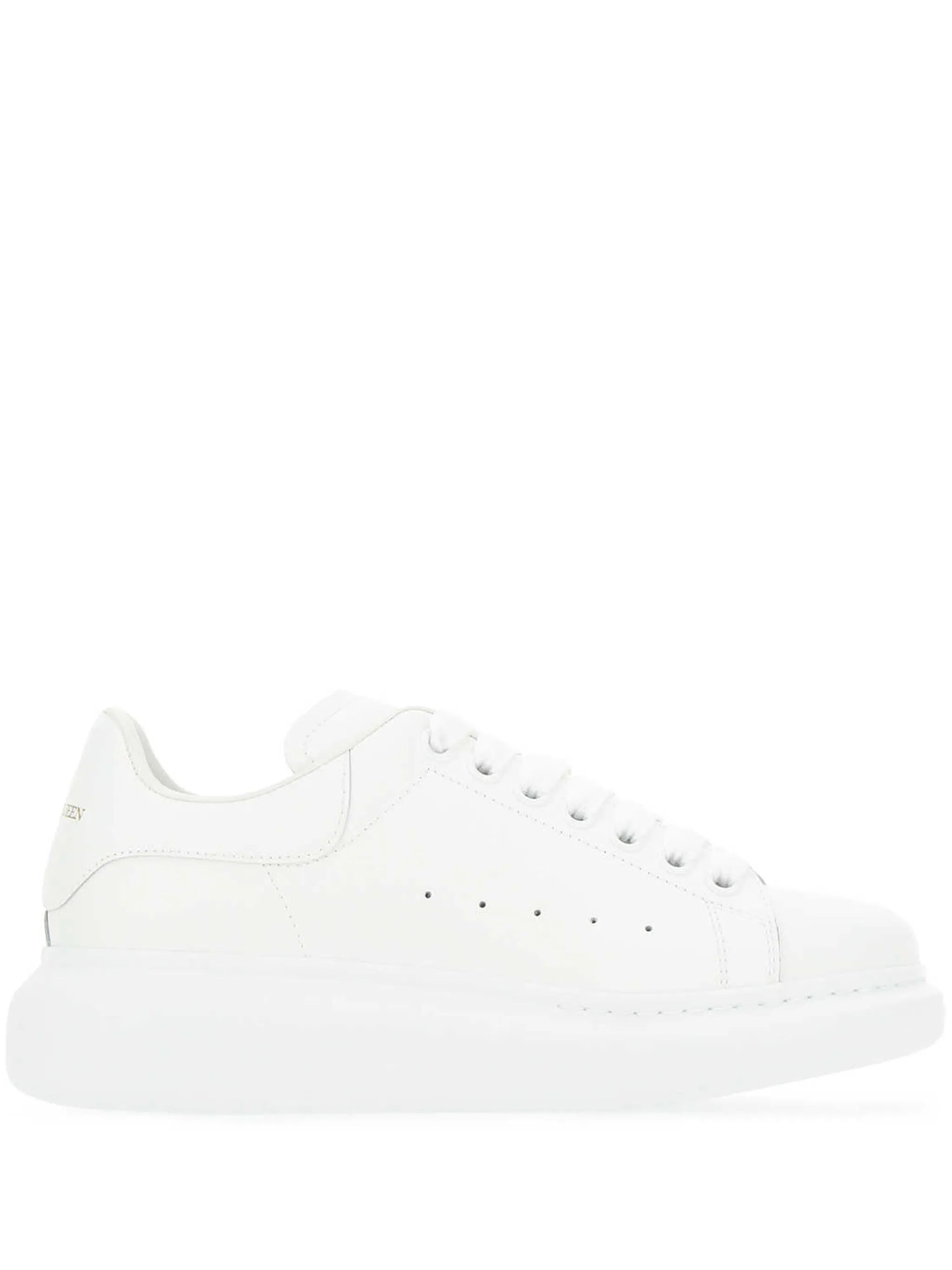 Oversized low-top sneakers - 1