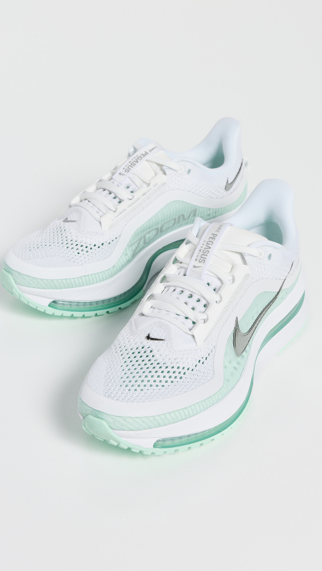 Nike Pegasus Premium Sneakers - 5