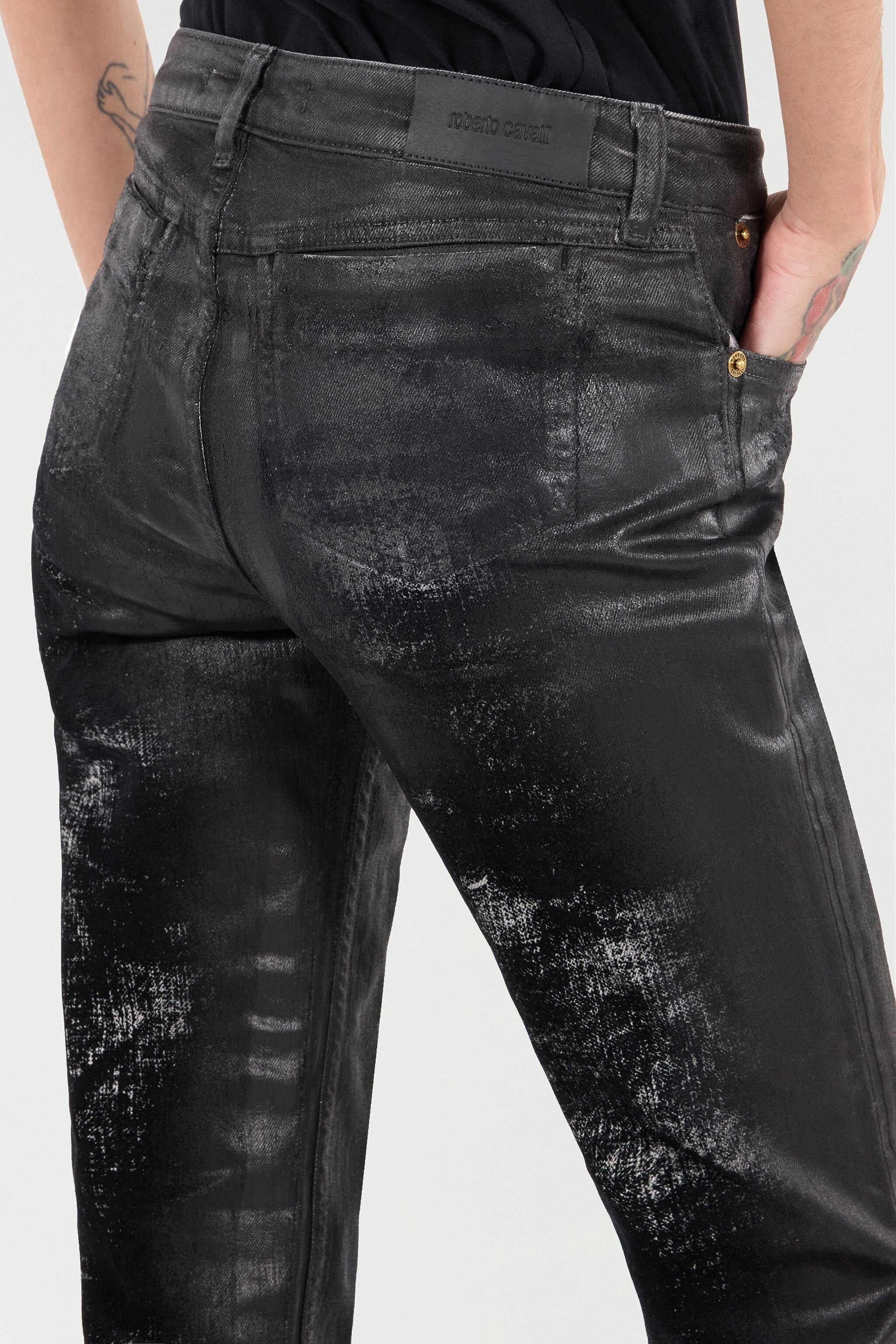 Distressed-Effect Python Skin Jeans - 7