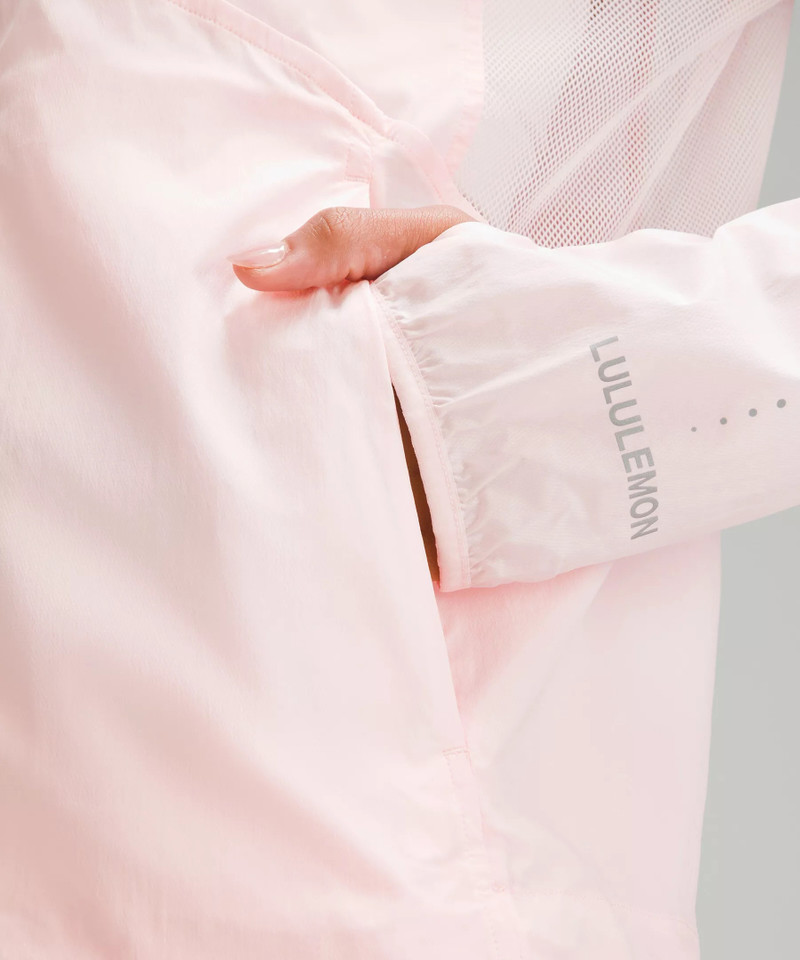 Classic-Fit Ventilated Running Jacket 5