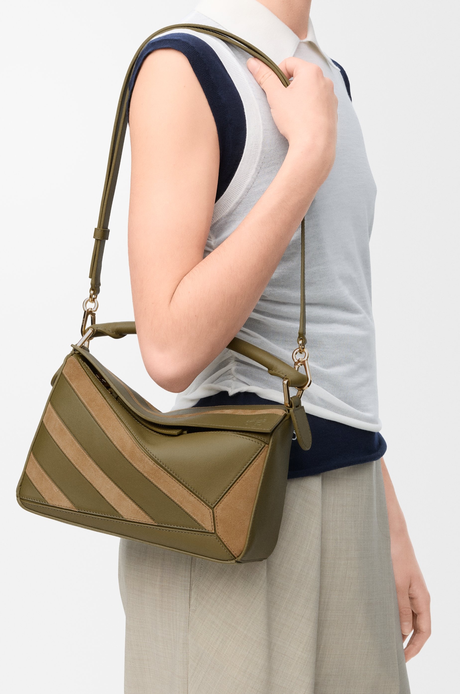 Small Puzzle bag in classic calfskin and suede - 2