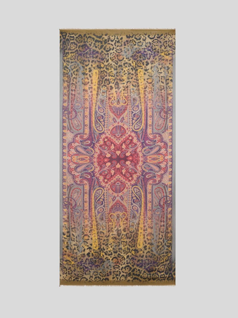 WOOL-BLEND SCARF WITH DEGRADÉ ANIMAL MOTIF 1