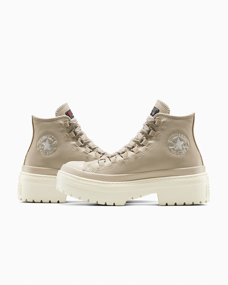 Chuck Taylor All Star Lugged Heel Platform Waterproof Leather 7