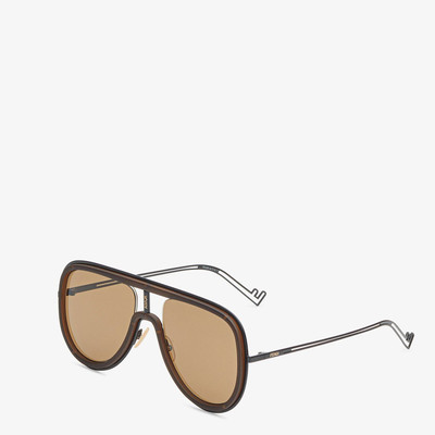 FENDI Black sunglasses outlook