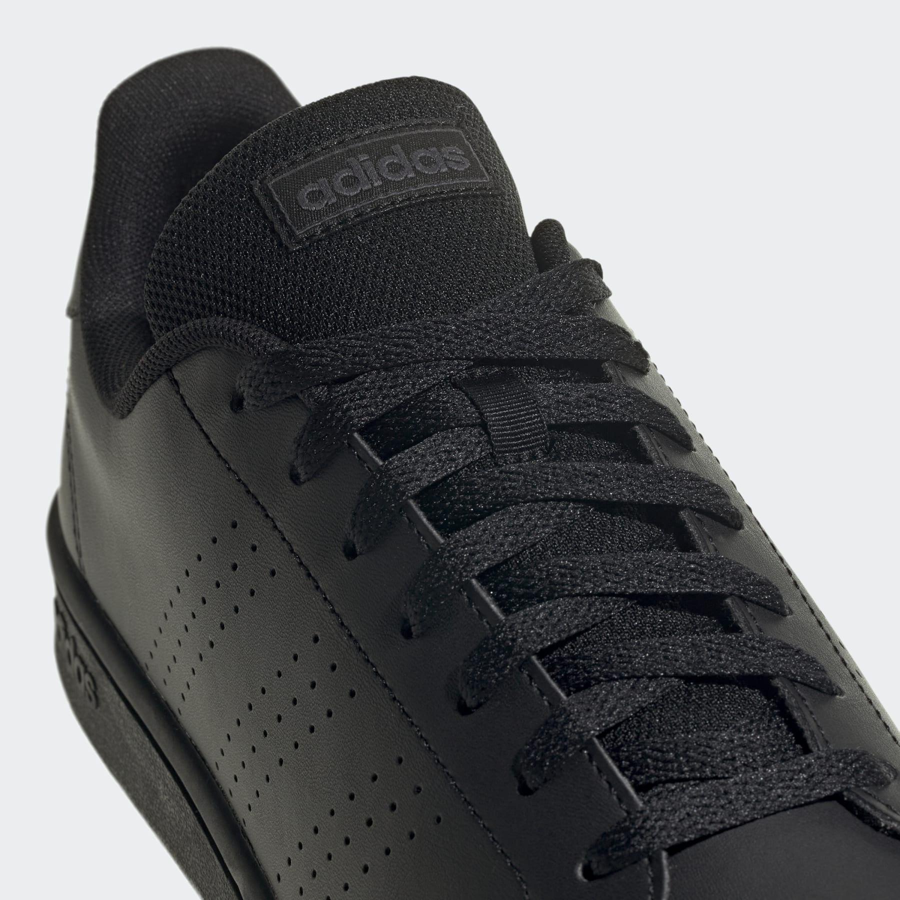 adidas ADVANTAGE BASE SHOES | REVERSIBLE