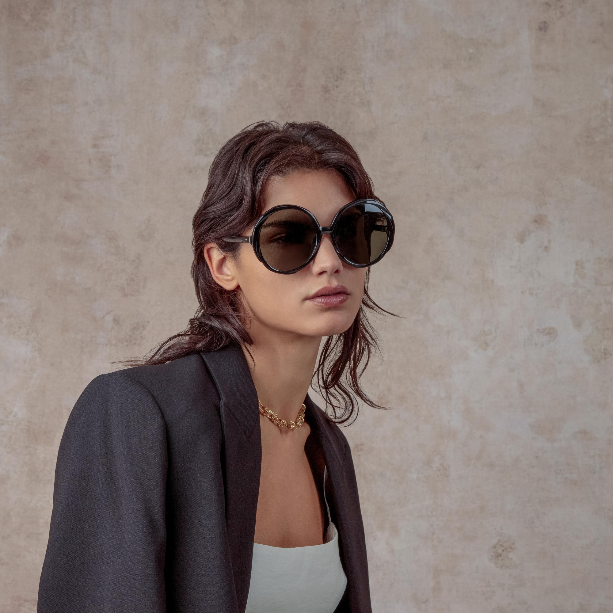 OTAVIA OVERSIZED SUNGLASSES IN BLACK - 6