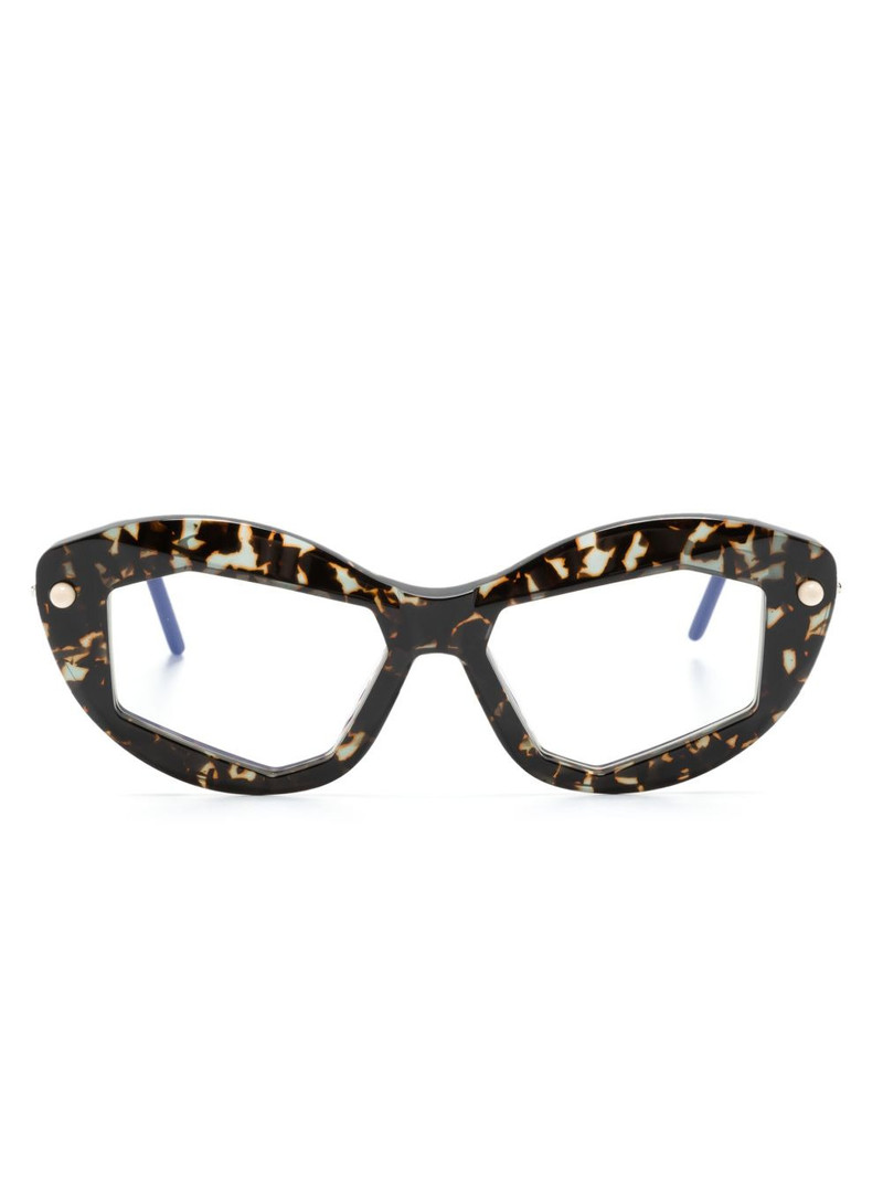 Mask P16 cat-eye glasses 1