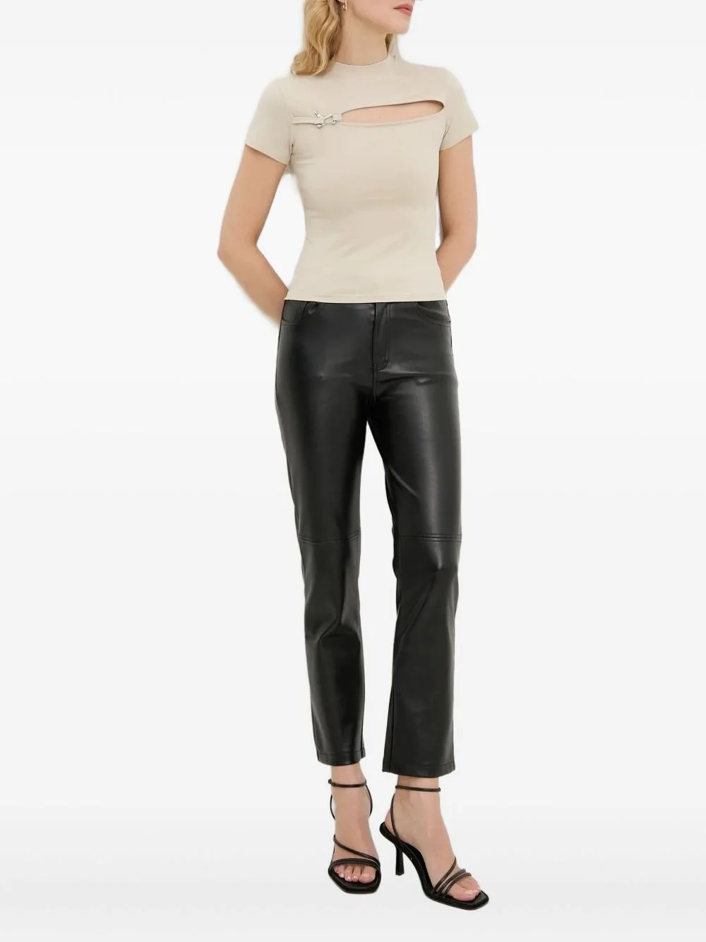 keyhole-detail clasp T-shirt - 1