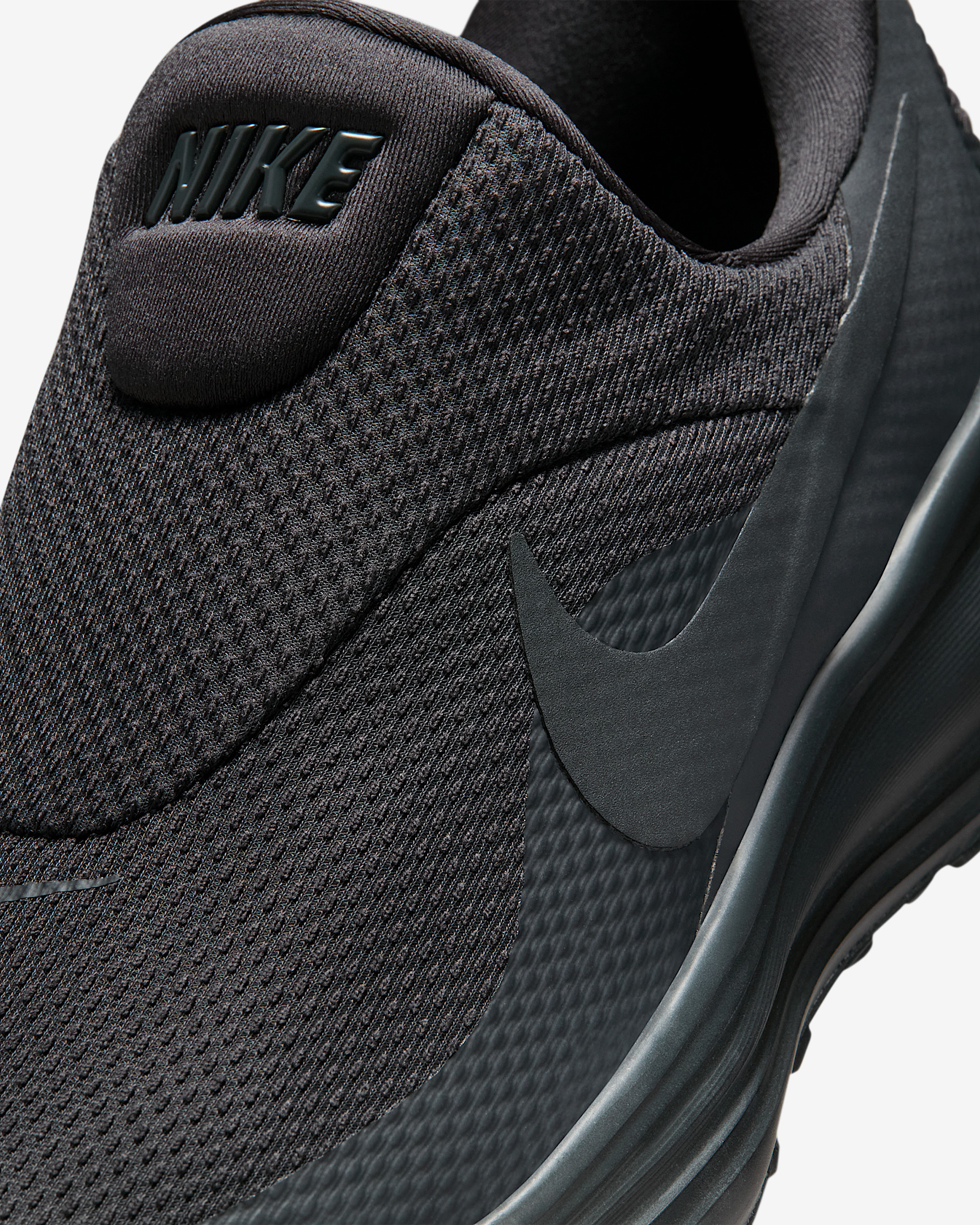 Nike Revolution 8 EasyOn Men's Road Running Shoes - 7
