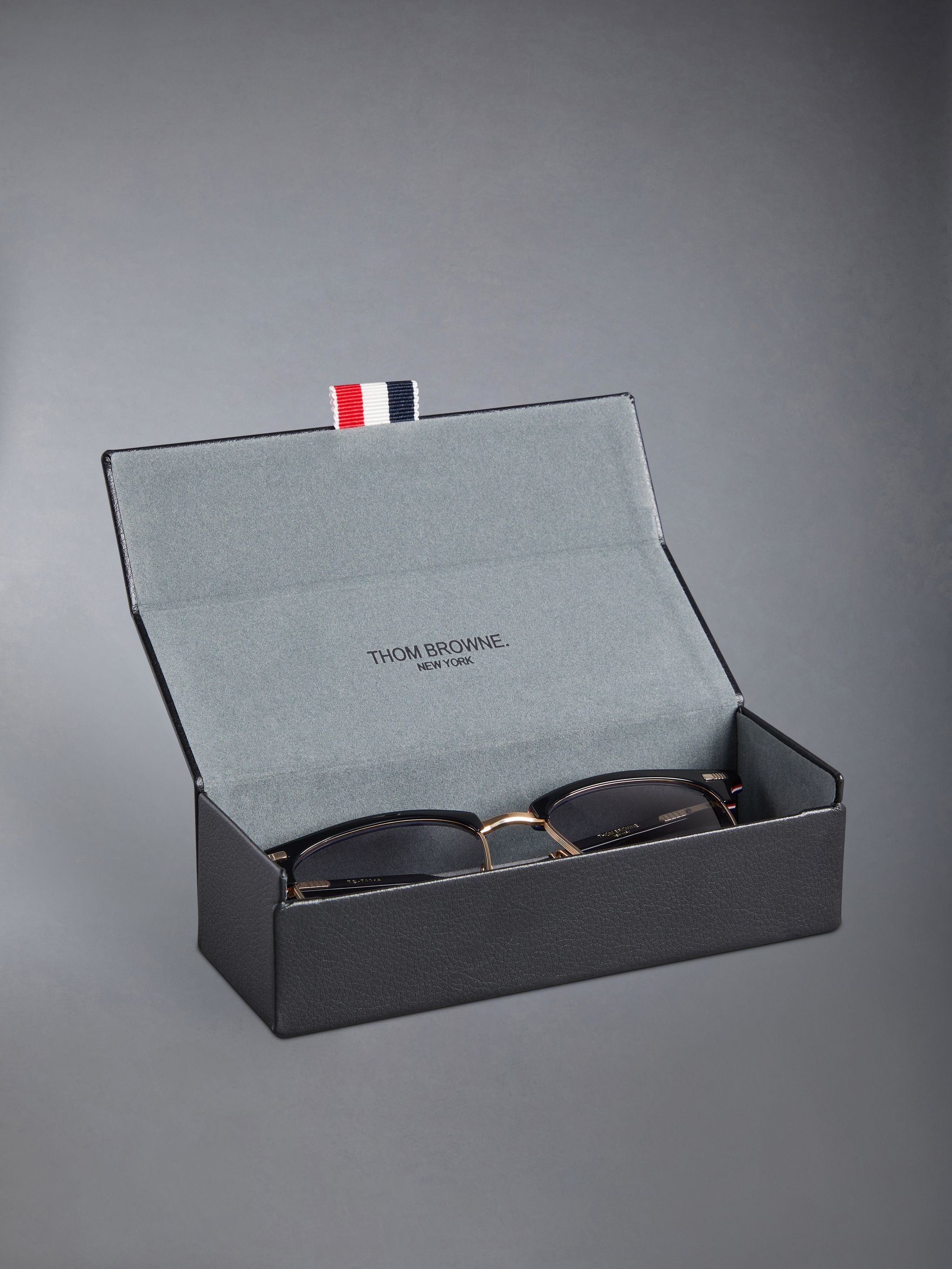 RECTANGULAR SUNGLASSES IN ACETATE AND TITANIUM - 6